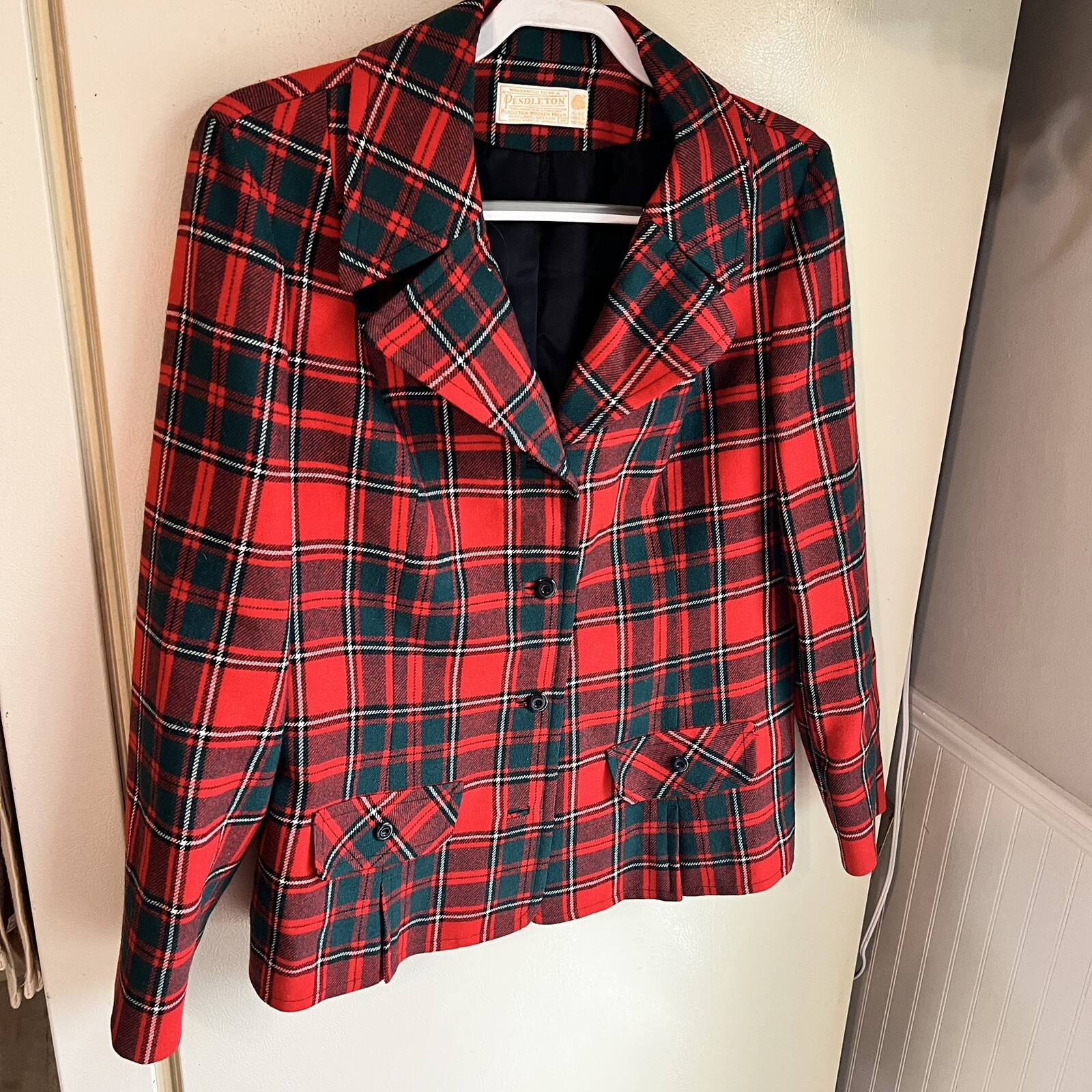 Pendleton Vintage 70s Red & Black Tartan 100% Virgin Wool Classic Blazer Size 18