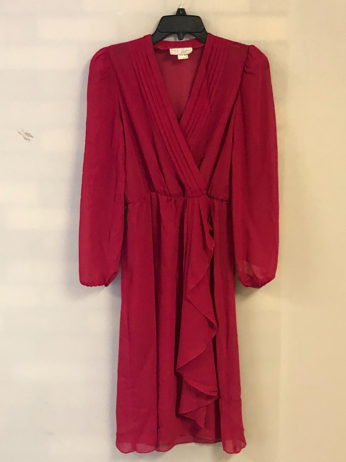 M.E. II by Lucero Sheer Polyester Size 8 Chiffon Red Vintage Dress Elastic Waist