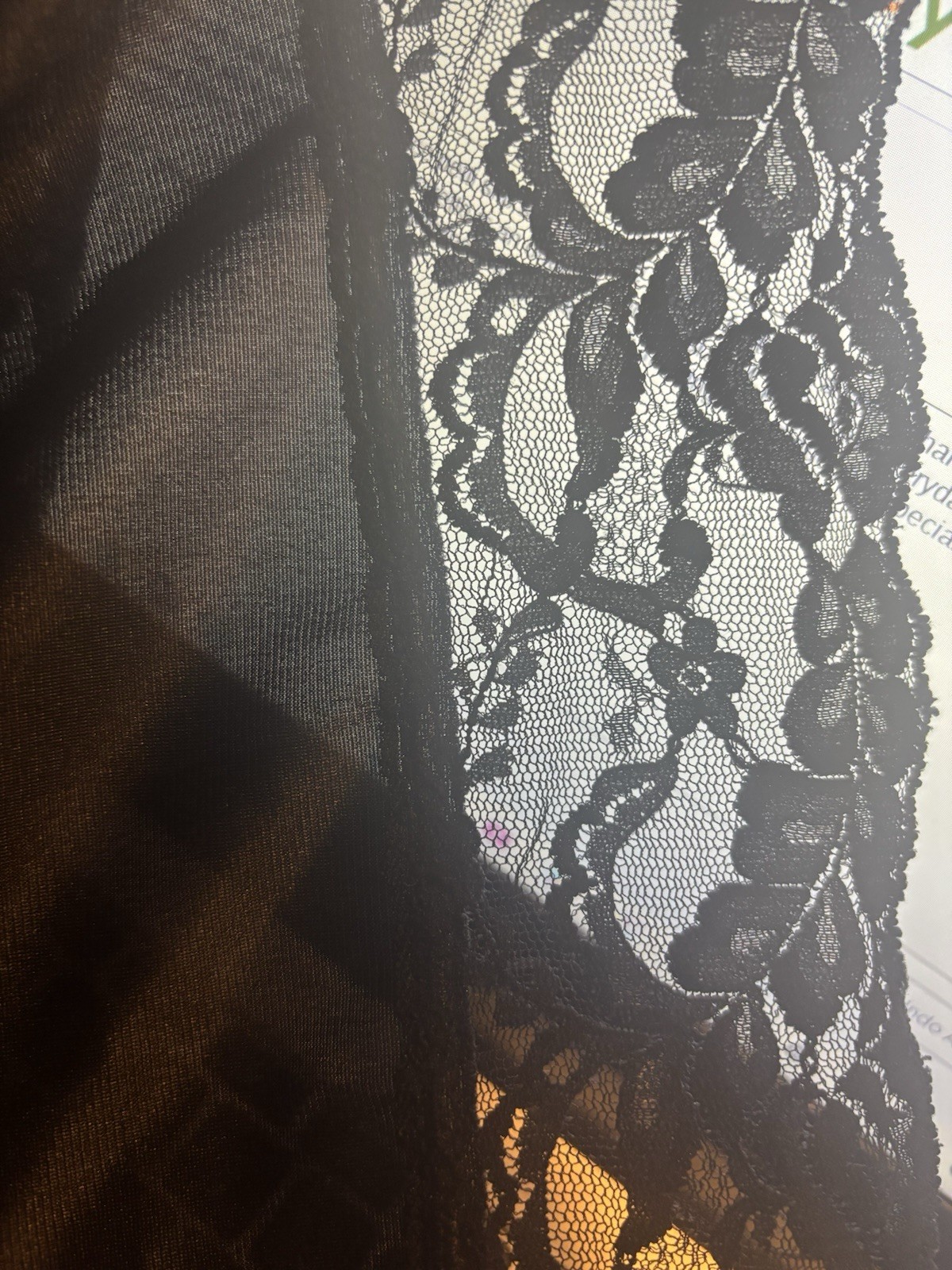 Vtg Silky Soft Lace Shiny Petti Slip Skirt Slip Chantilly Wide Lace Half Slip M