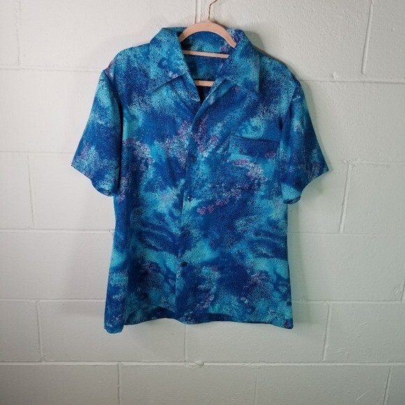 Vtg 70s blue print dagger collar short sleeve top unisex see measurements