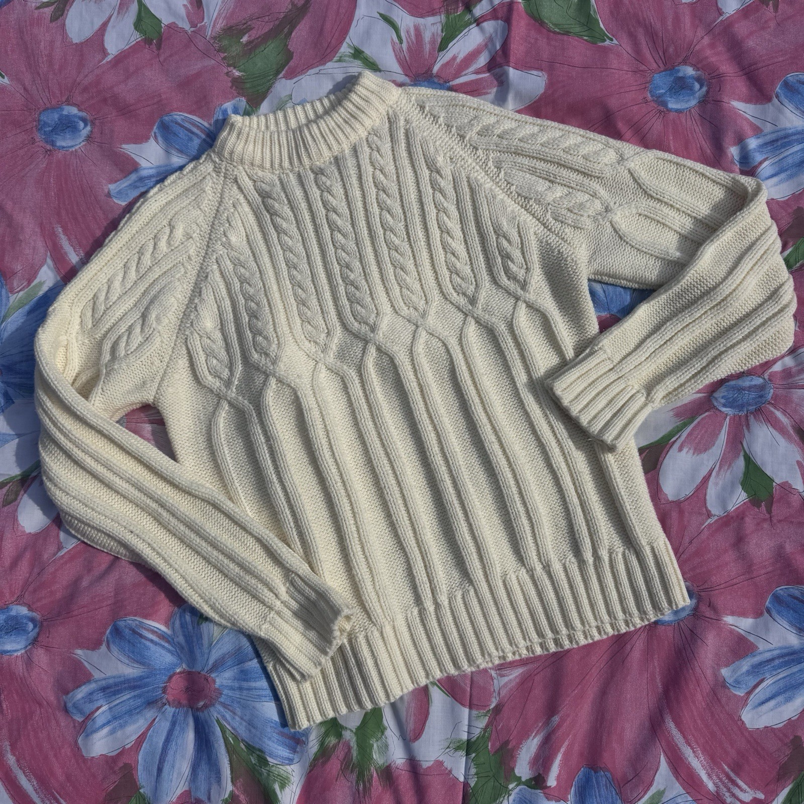 Vintage 1970s The Broadway University Shop Sweater – Size XL – Cream Acrylic