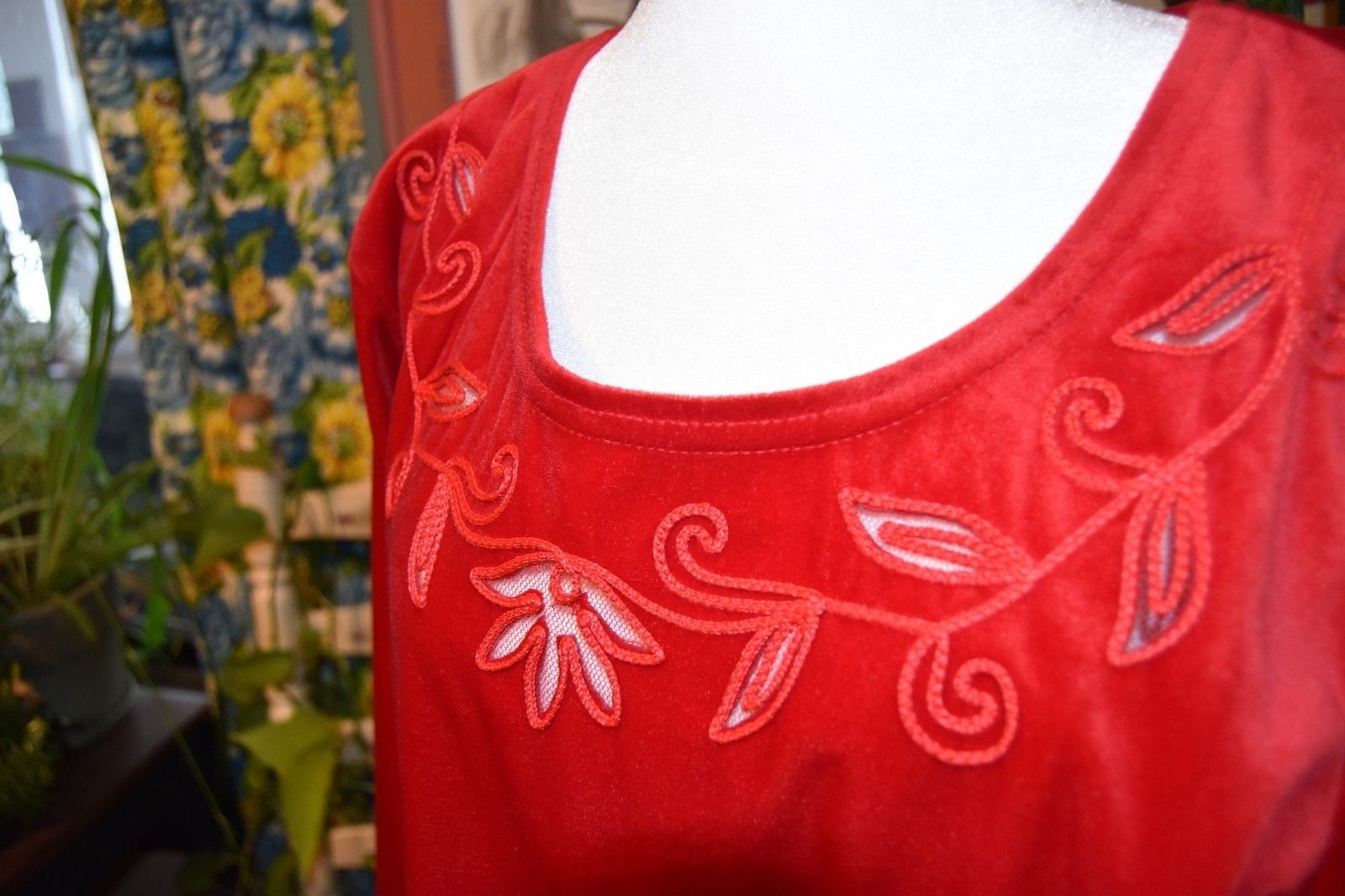 Vintage 90s Studio Ease Red Velvet Long Sleeve Empire Waist Dress Size Large