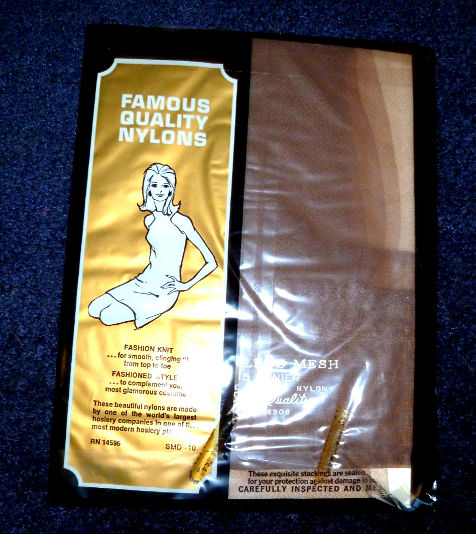 Vintage 1960’s Ceil Chapman Seamless Mesh Nylons – Sz. 10, 1 Pr., Sealed Pack