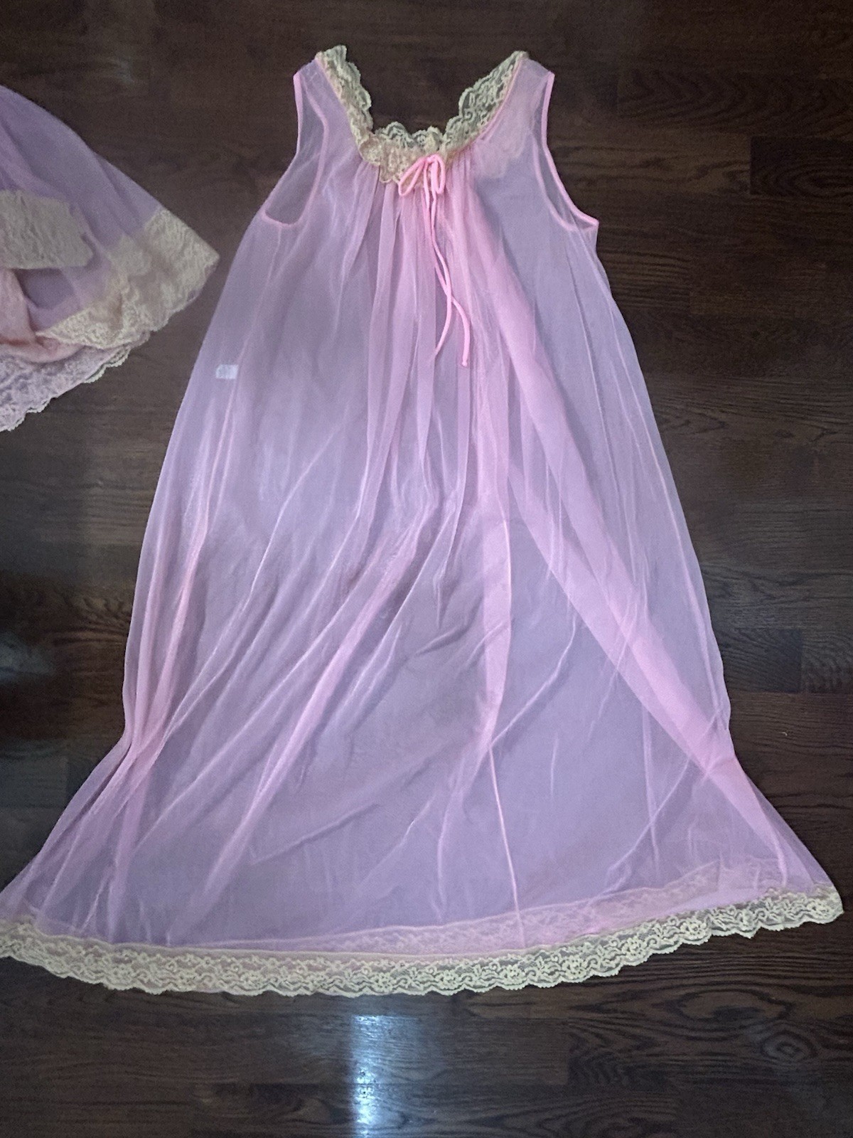Vintage Jenelle Of California Peignoir Chiffon Nightgown Robe Set Bright Pink