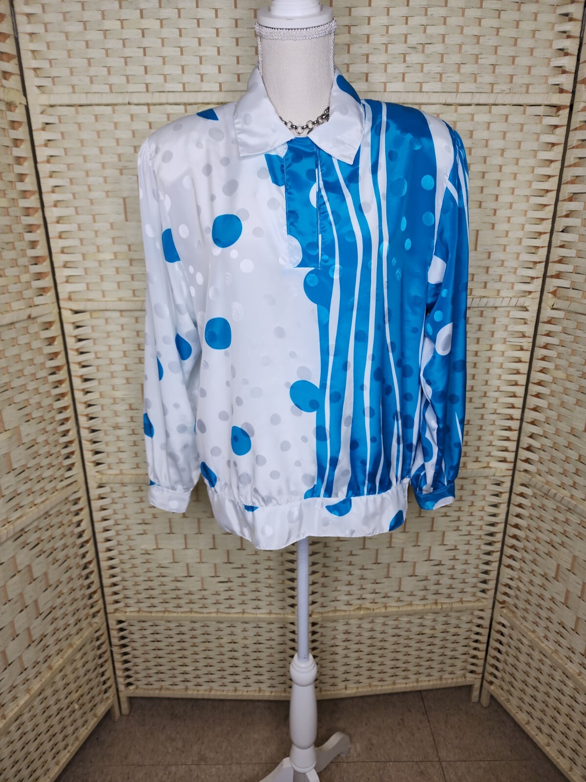 Vintage 80s Stuart Land Blue & White Satin Top Size 12