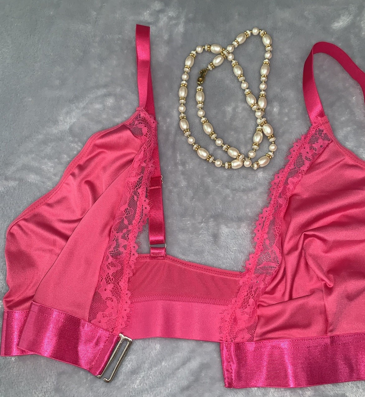 NEW Shiny Stretch Bra / Bralette NO WIRES 3X 44 46 48 Front Closure