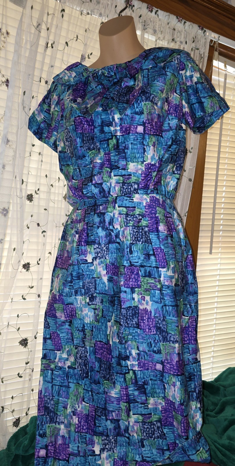 Paul Sachs Original vintage dress. Excellent Condition. 1940’s – 50’s. Rare.