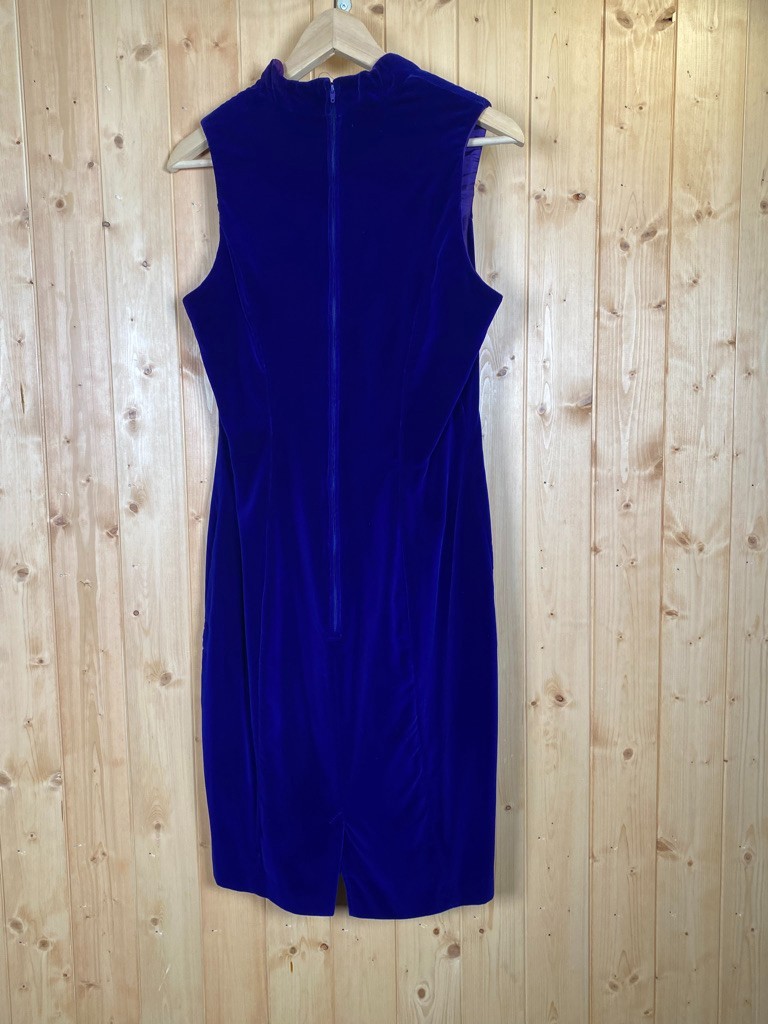 VTG 80s Late Edition Sapphire Blue Velvet Sheath Dress Vamp Collar Size 8