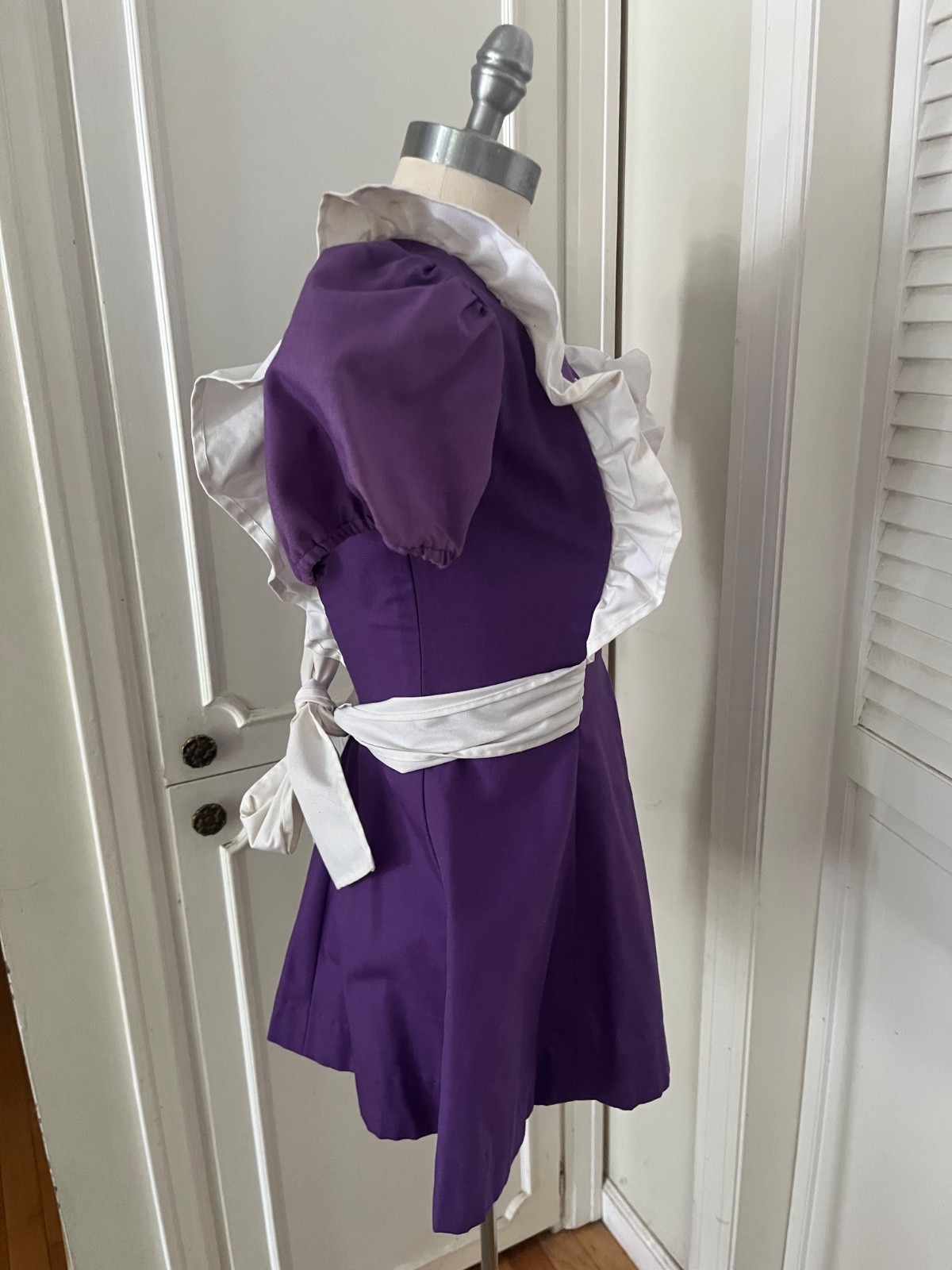 Vtg 1960s Waitress~French Maid Uniform Purple Authentic Embroidered Danette XS