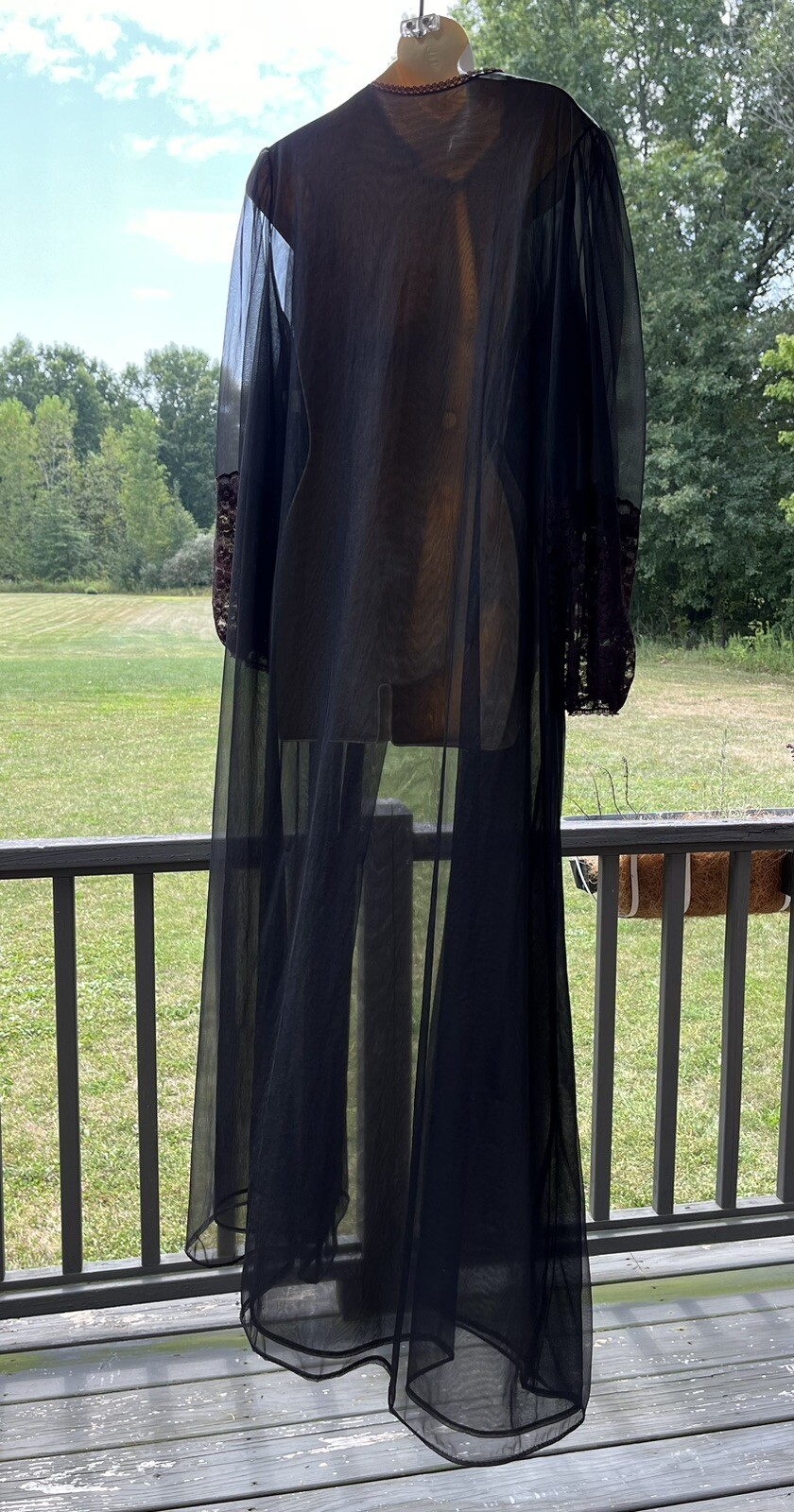 VINTAGE LOT OF 3 GORGEOUS ROBES SEARS FASHION WAGON BLACK PINK WHITE CHIFFON