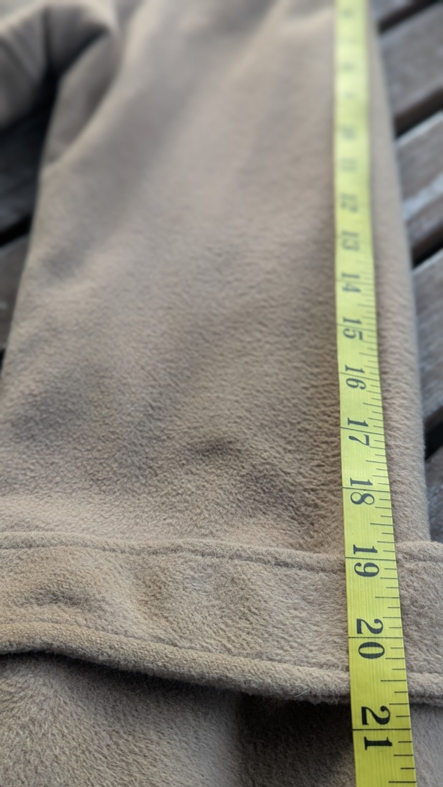 Vintage | Beige Belted Wool Overcoat | Fits Medium to Large