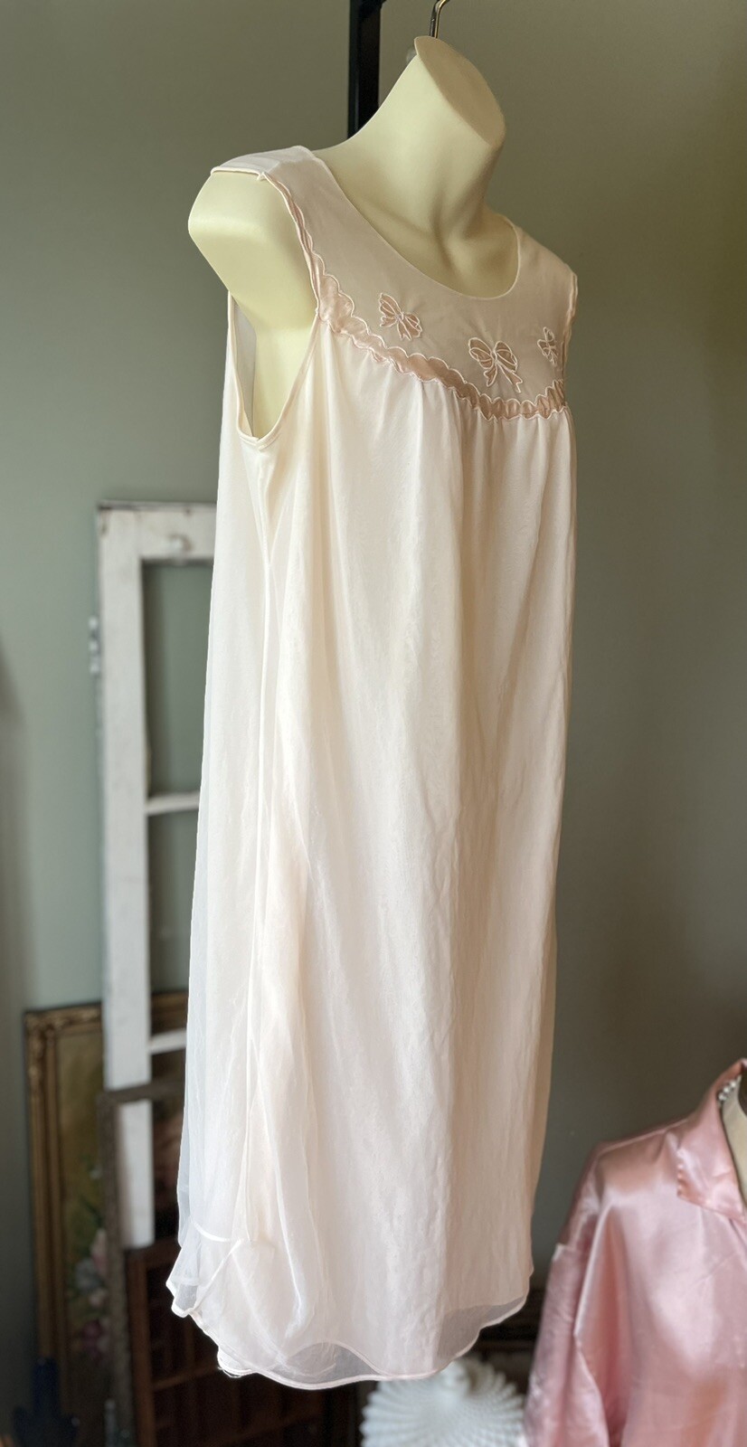 VINTAGE PINK MISFIT LOT #1 ARISTROCRAFT & GOLD LABEL VICTORIAS SECRET NIGHTIES