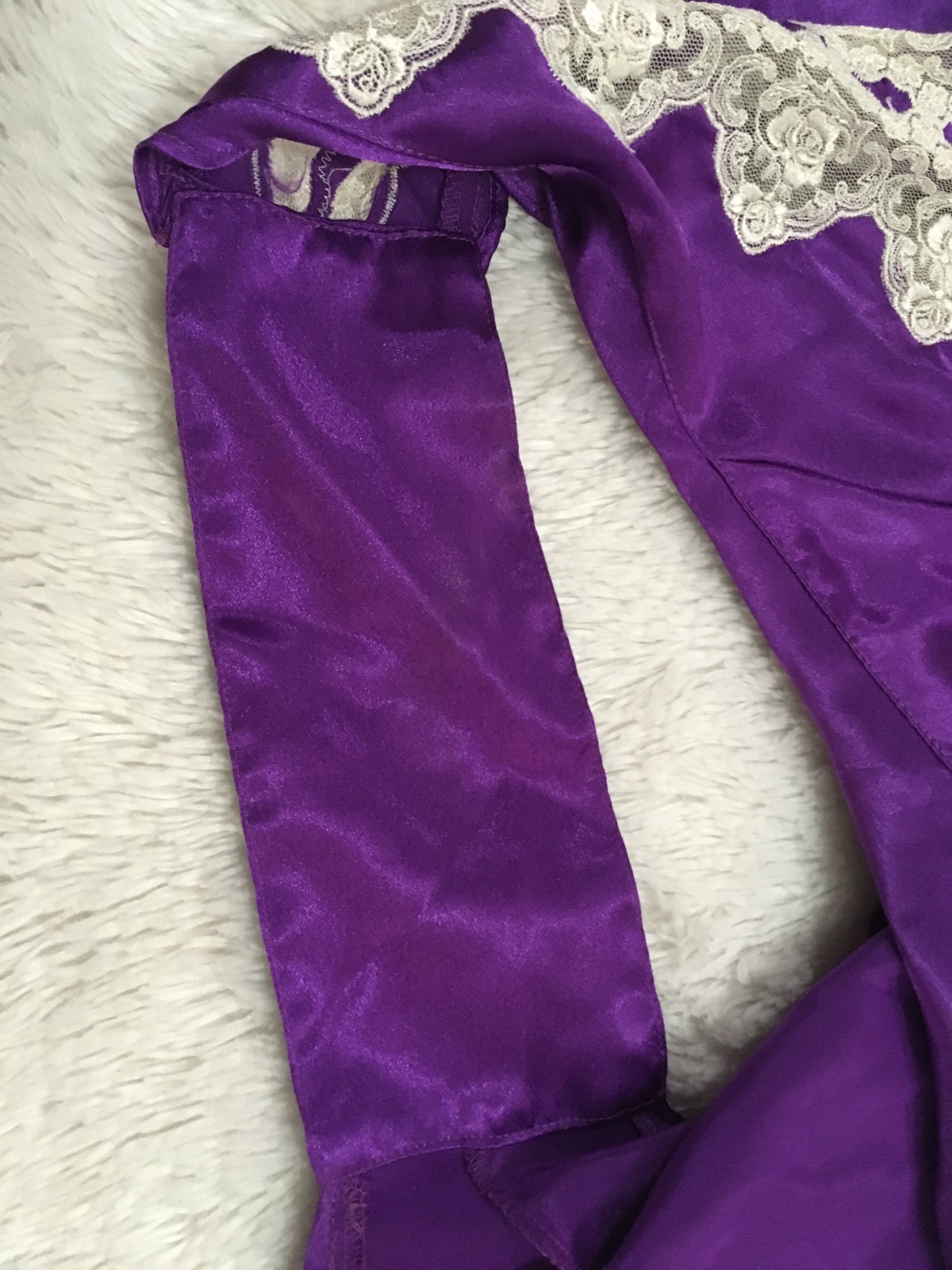 S Vtg VICTORIA’S SECRET Soft SATIN Lace Bodysuit Teddy Purple Ivory Gold Label
