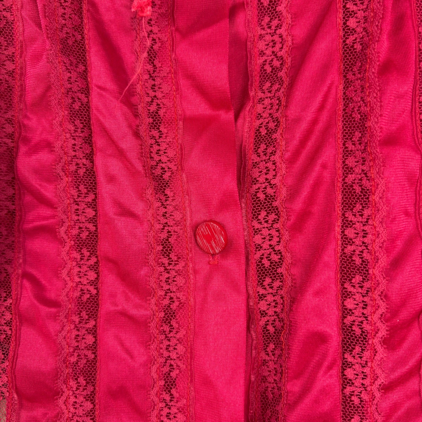 Vintage 90’s Rikki New York Red Lace Trim Ruffle Camisole Top Made in USA Medium