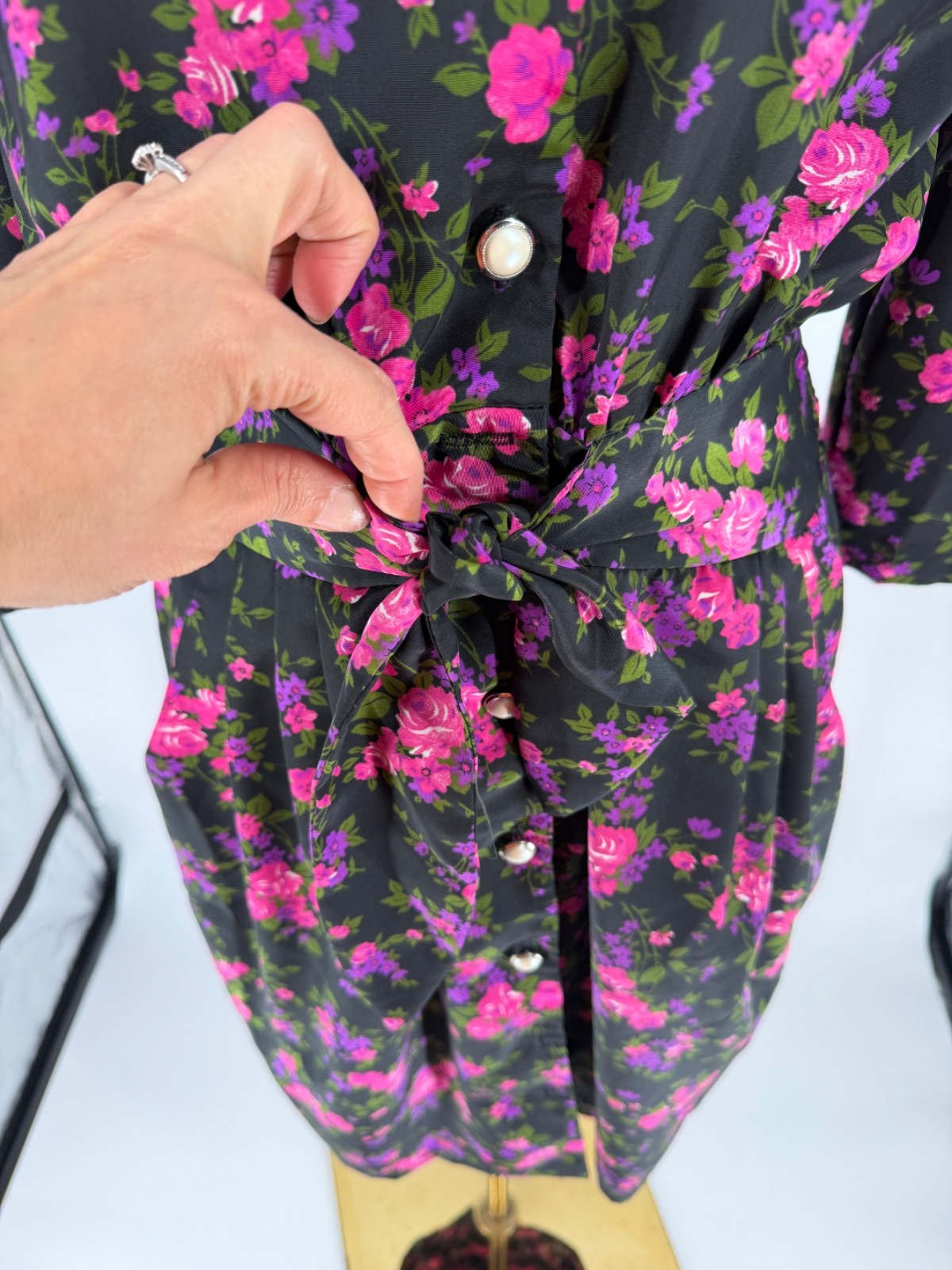 Vtg Petite Jazz Dress Size Med Faux Pearl Buttons Floral Secretary 80’s Glam