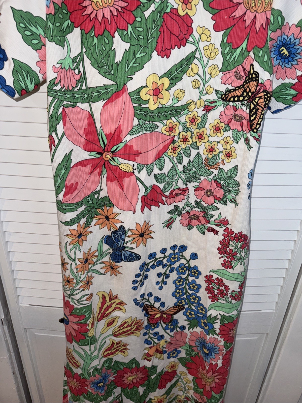 Rare Vintage 60’s 70’s Flower Butterfly Fashions Robes Look