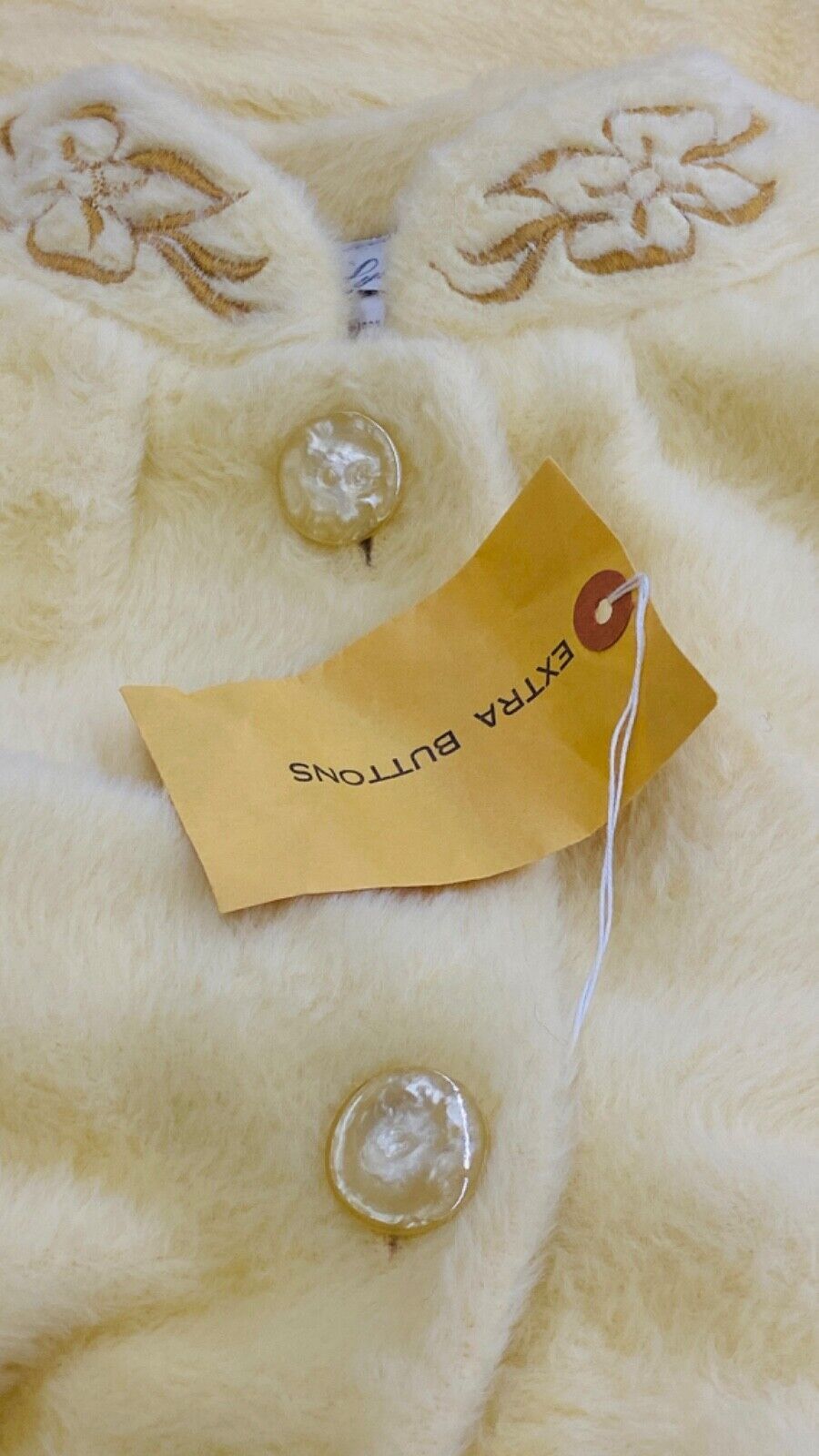 Vintage 1960s light yellow plush robe, ivory fuzzy house coat NOS deadstock S