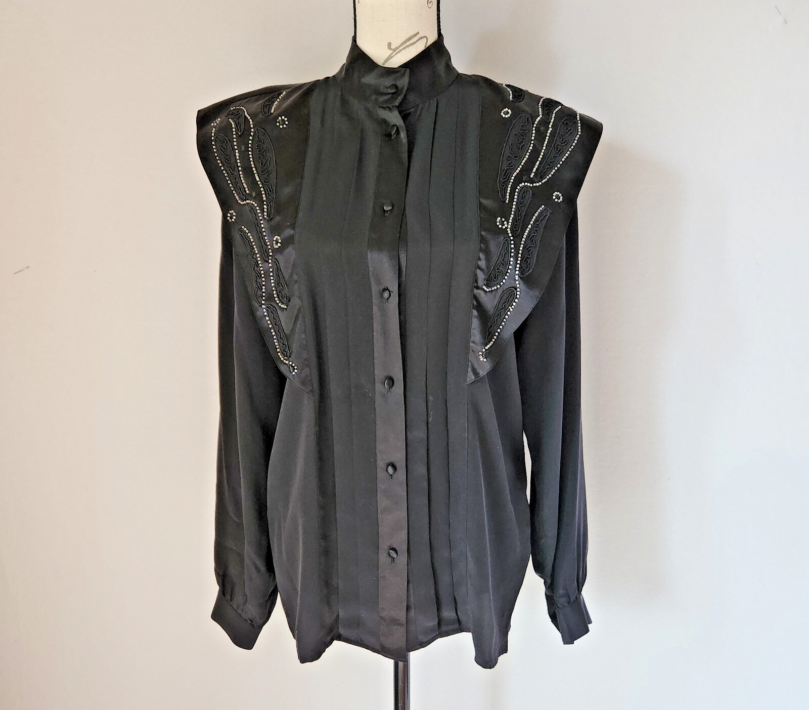 Vintage Suzelle Silk Satin Beaded Blouse High Neck Button Long Sleeve Black Sz.8