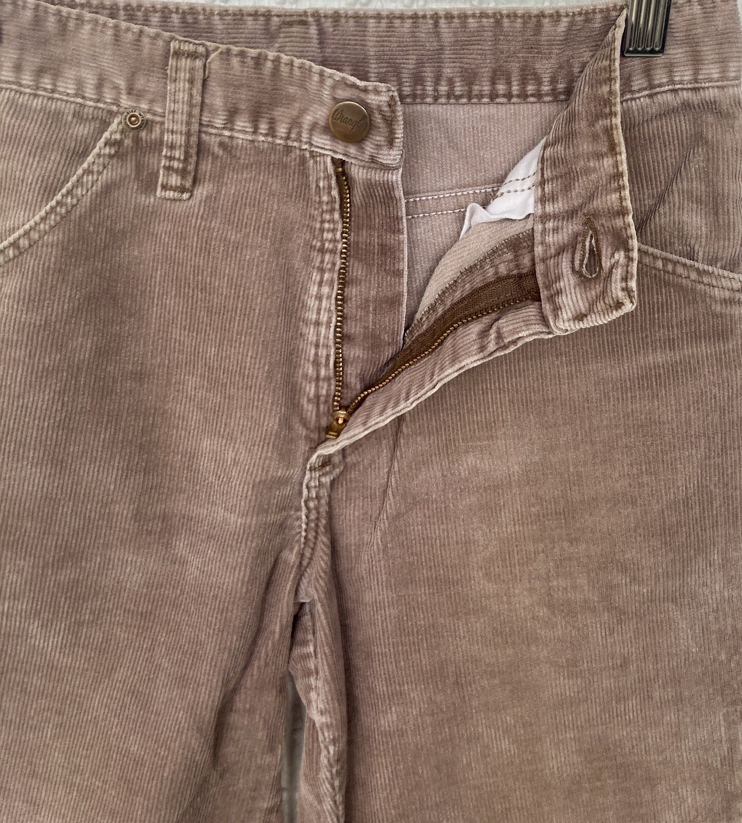 Vintage 1980’s Brown Student Wrangler Corduroy Pants Tag Size 28 x 30 Cords