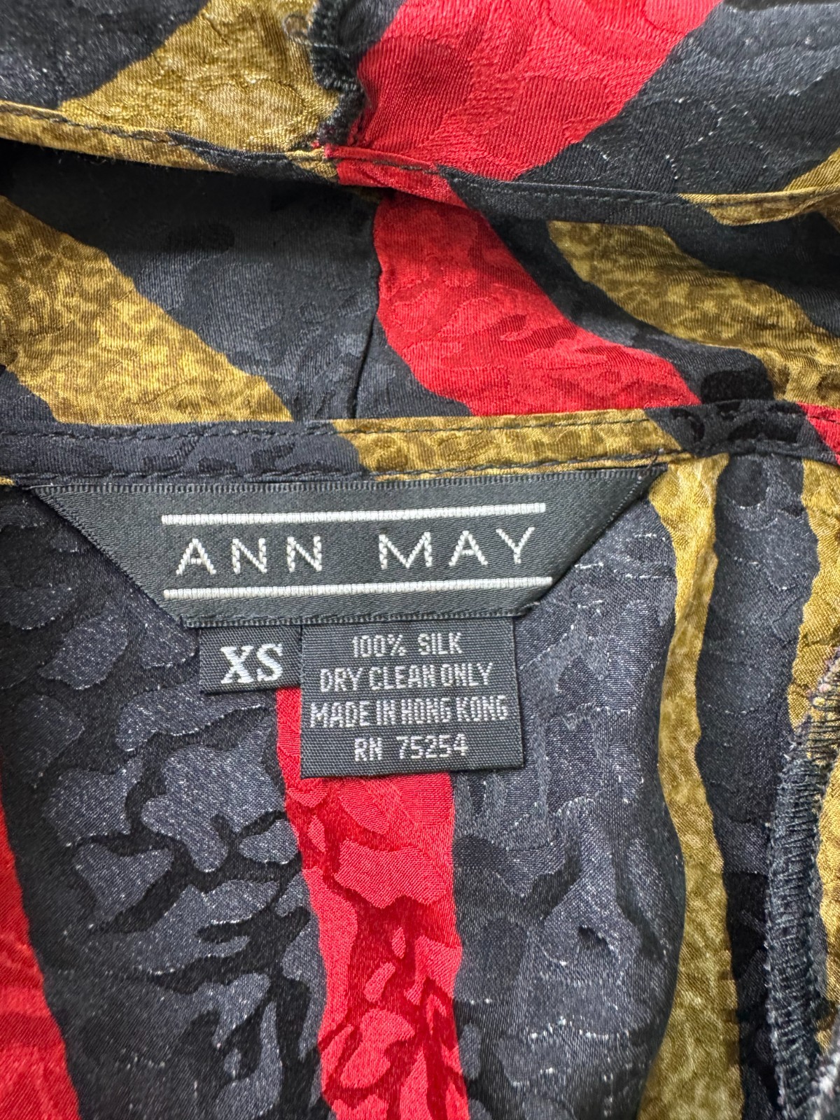 Vintage 1990s Ann May 100% Silk Blouse – Bold Stripe Pattern – XS