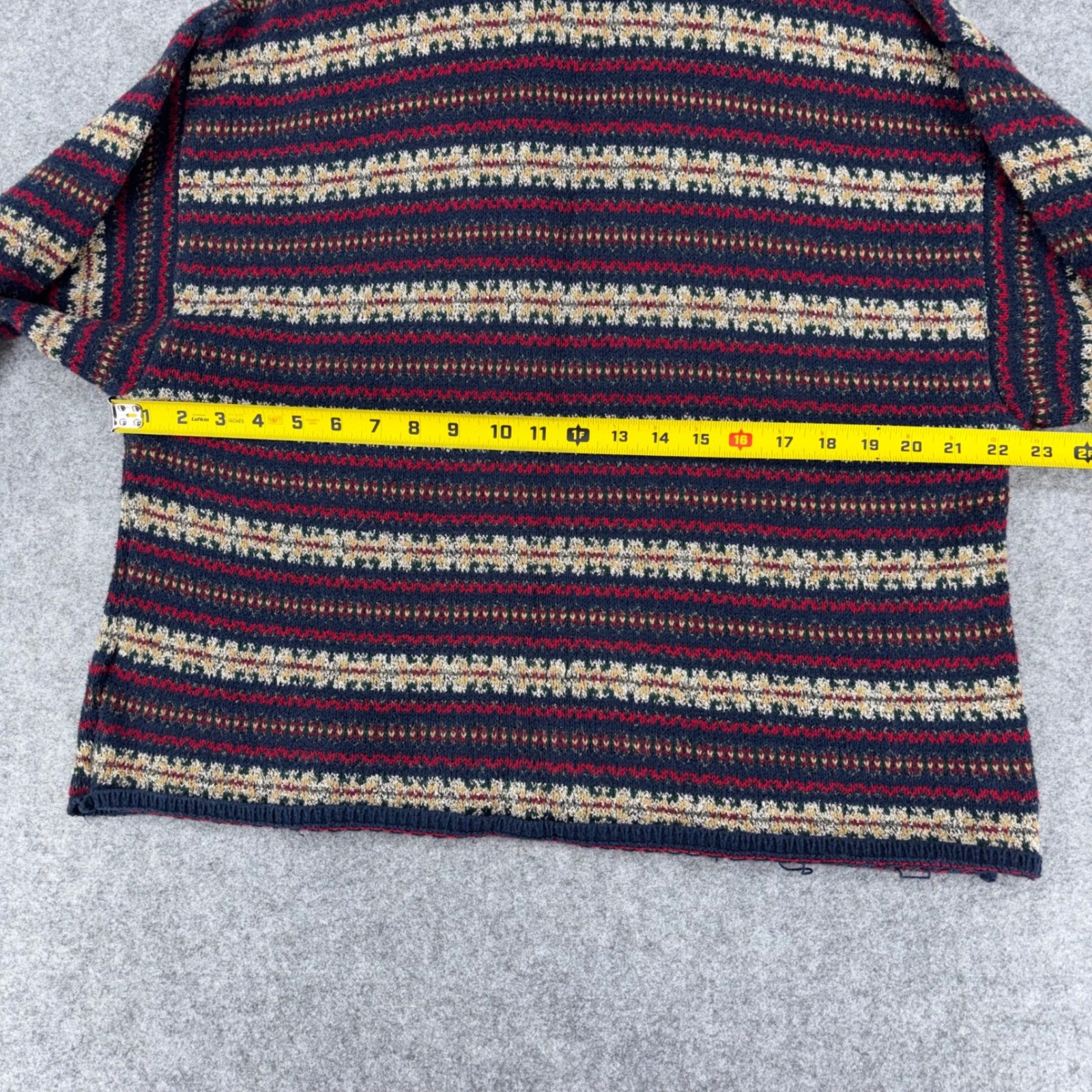 Woolrich Vintage USA Made Fair Isle Knit Sweater Navy Red Tan Womens Large
