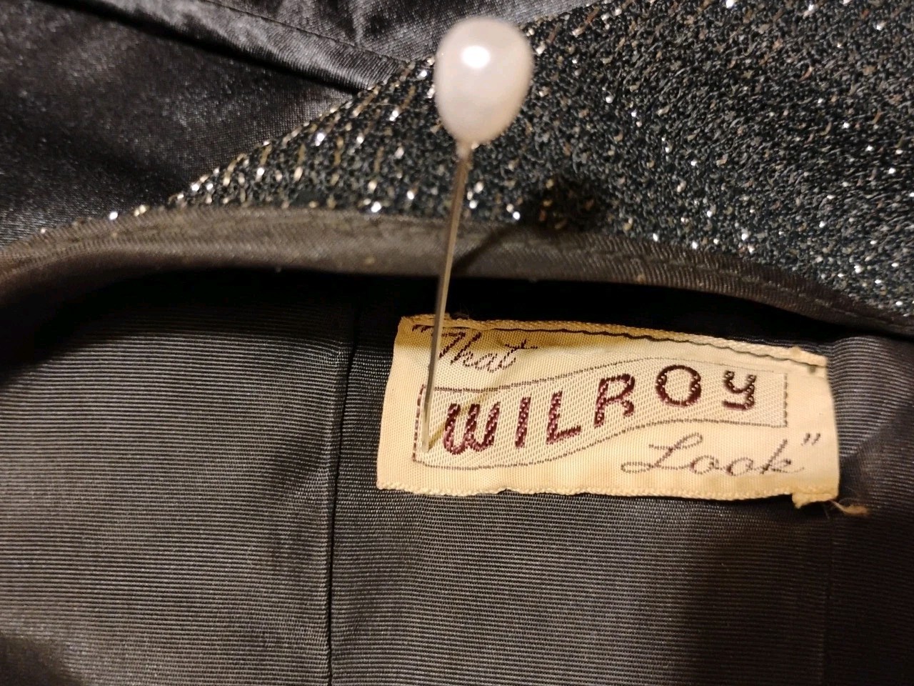 VTG 1950’s „that Wilroy LOOK” Black & Silver Metallic Wiggle Cocktail Dress