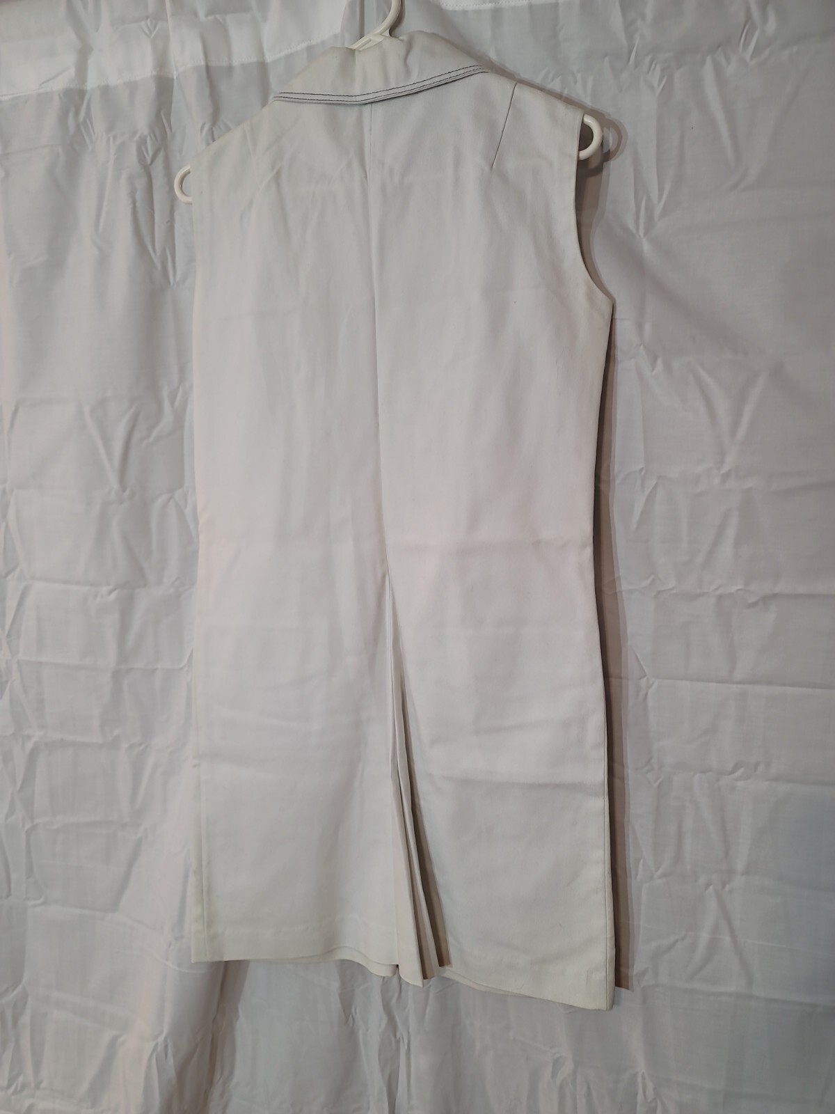 Vintage White 1960s zip Jumper Skort Majestic size small (waist 34″)