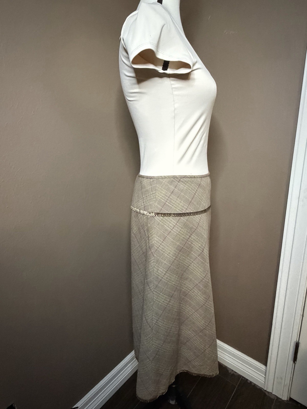 Intuitions Vintage Plaid Midi Taupe/ Brown A-lined Skirt Size 4