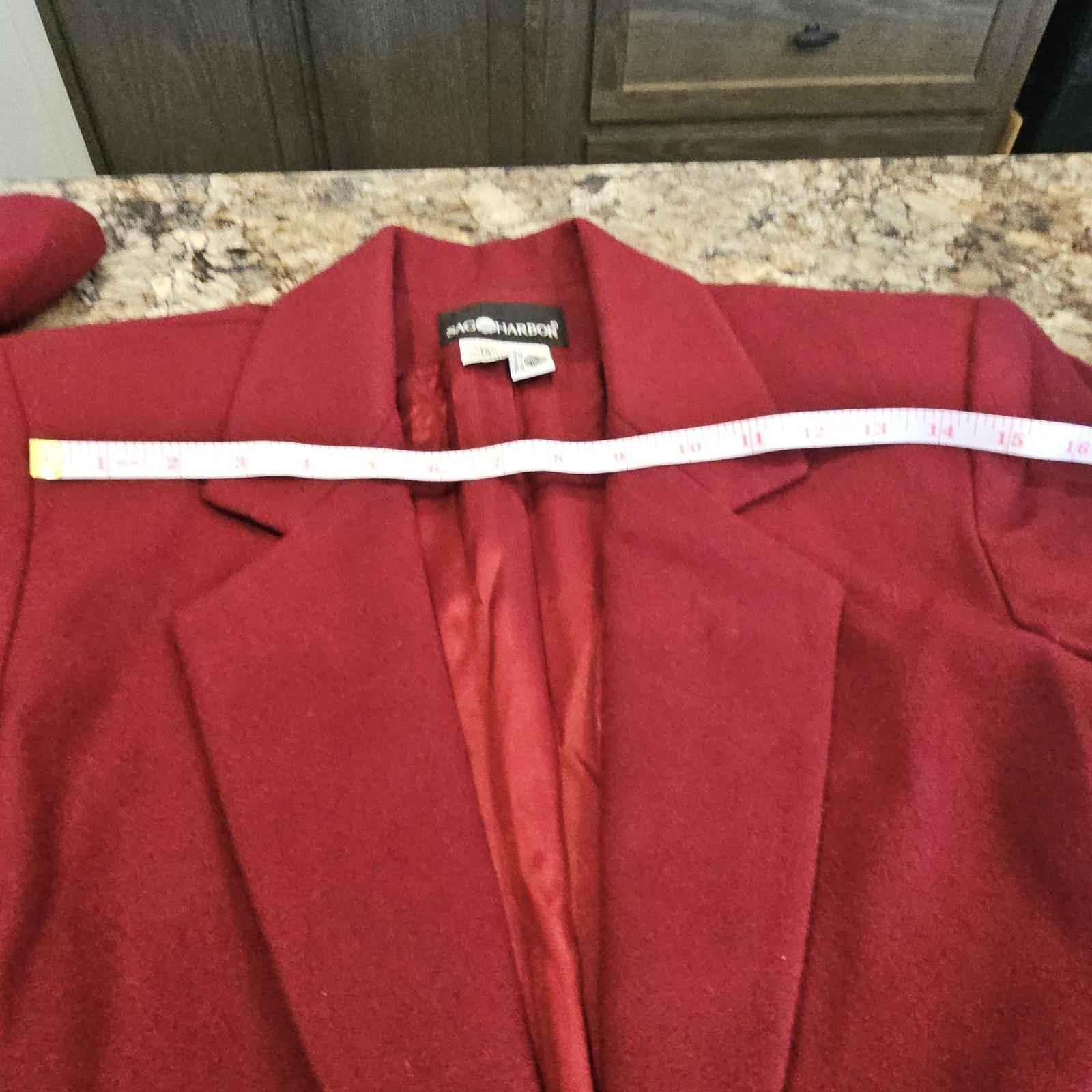 Sag Harbor Burgundy Wool Blend Blazer Women’s Size 12 Gold Crest…