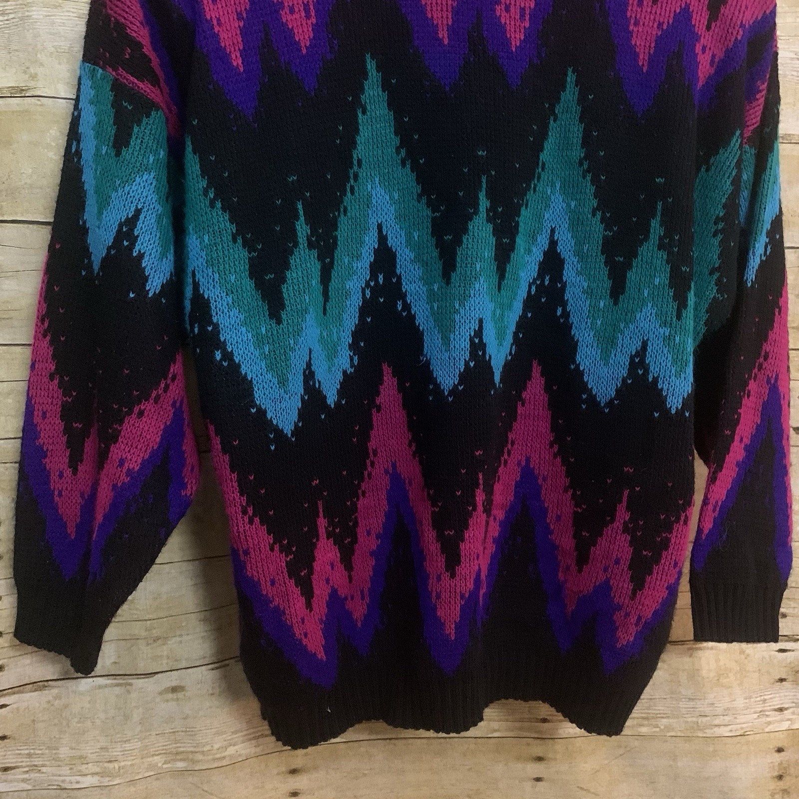 VTG Classic Essentials Size 24W Sweater Black Pink Blue Green Geometric Pattern