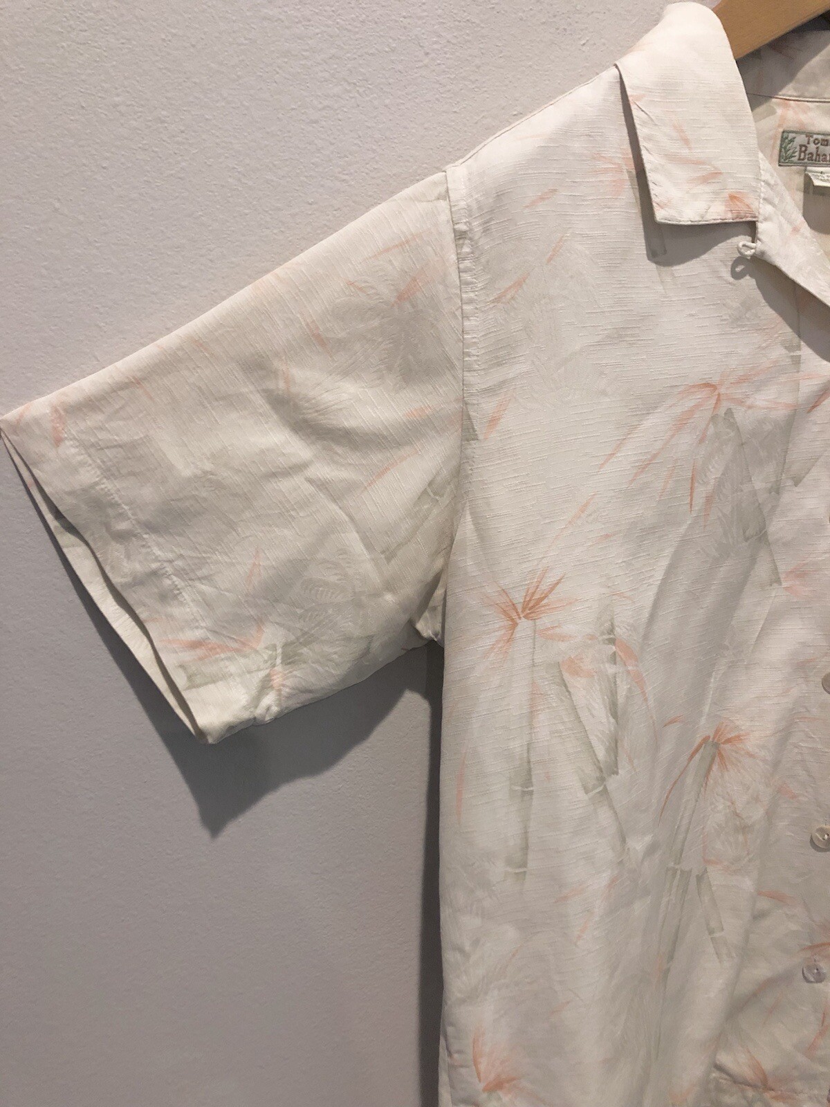 VTG Tommy Bahama Shirt Womens Large Floral Silk Camp Hawaiian Nautical Coastal