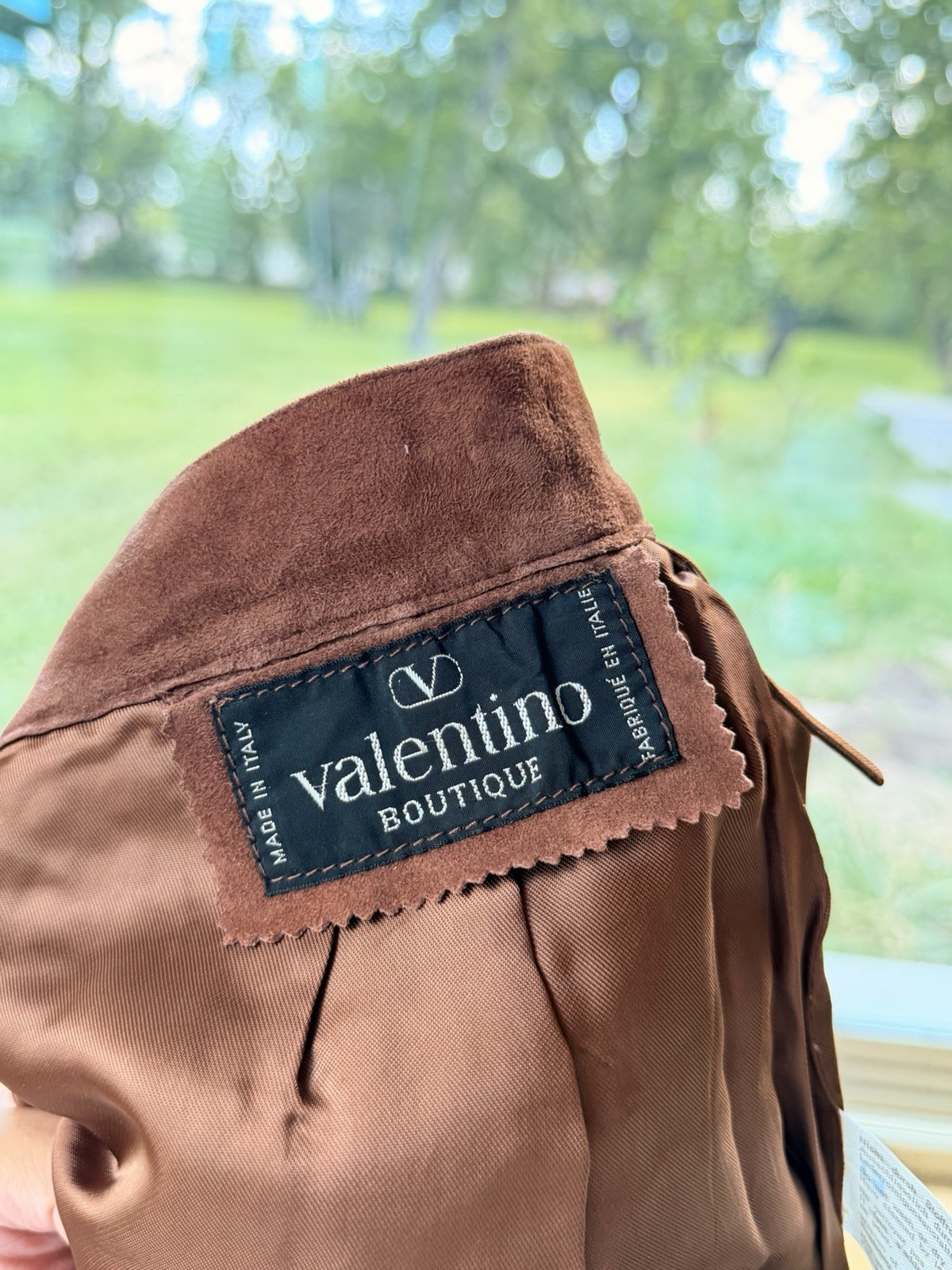 Vintage 80s VALENTINO Boutique Suede Leather Embroidered Details Skirt Size 44