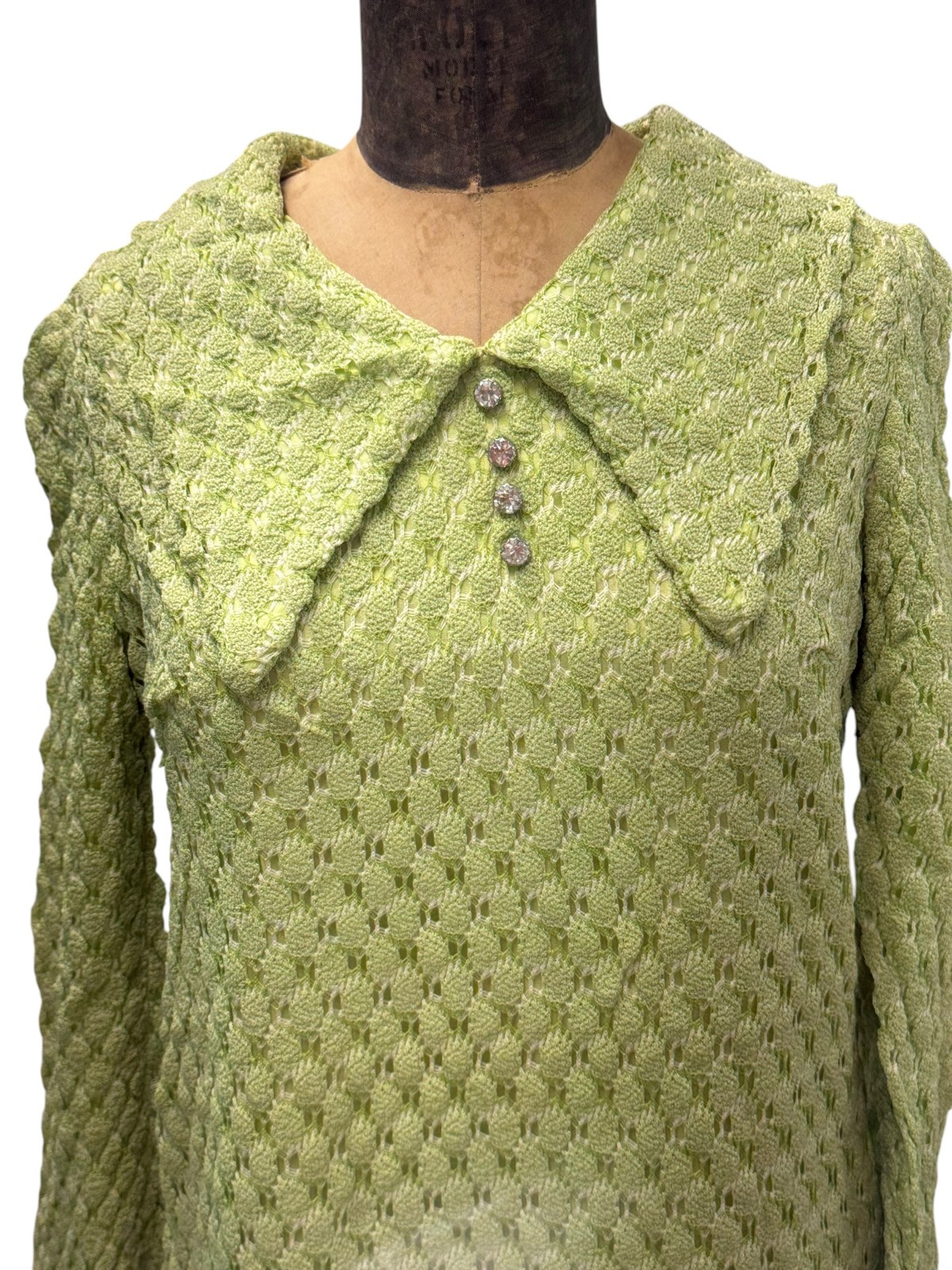 Vintage 1960s Mod Style Green Crochet Lace Mini Dress W/ Dagger Collar Med
