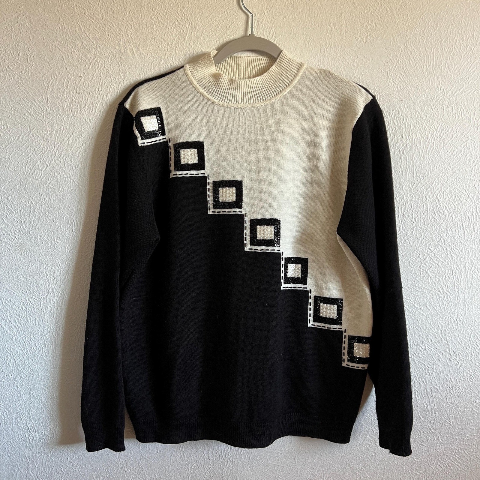 Vintage Black White Graphic Sweater 80s 90s Colorblock Sequin Knit Pullover Med