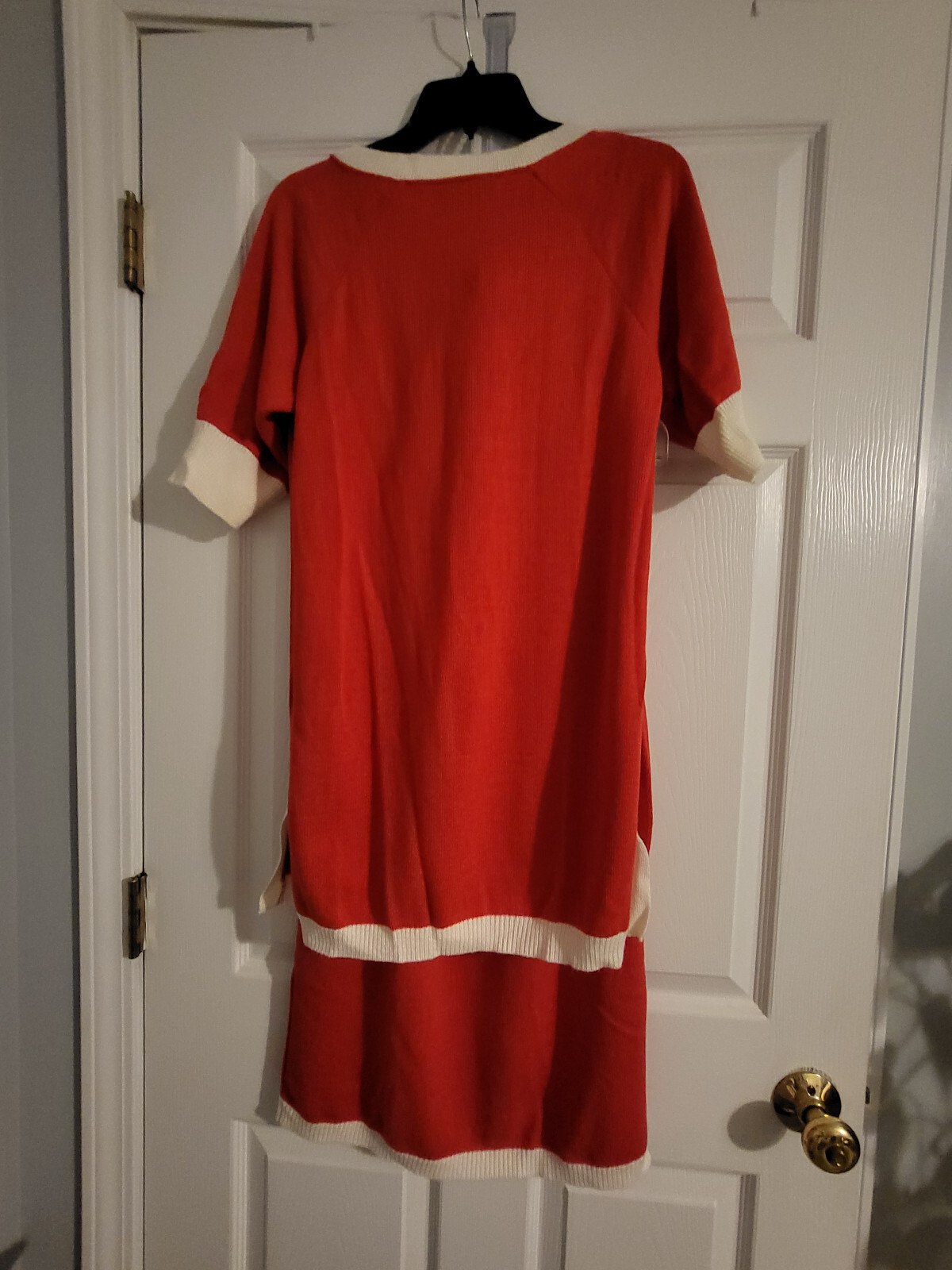 VINTAGE SCHRADER KNIT WOMENS RED SWEATER SKIRT 2 PC SET WHITE TRIM SZ 8 VGC