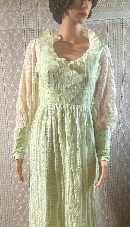 Vintage 1970s Prairie Dress Victorian Lace Folklore Cottagecore Lime Maxi S 27W