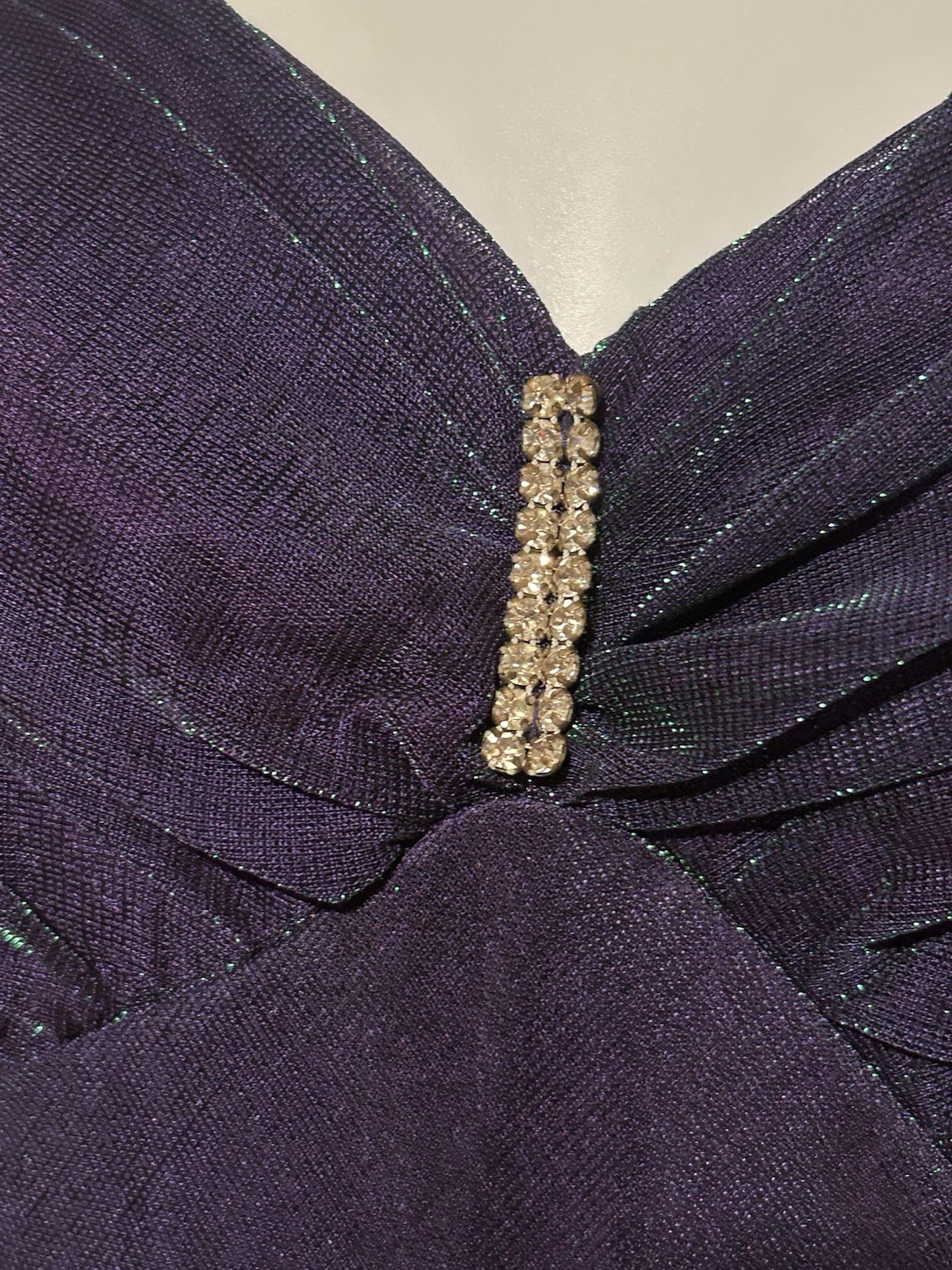Vintage Y2K Iridescent Purple And Green Metallic Maurice’s Halter Formal Dress