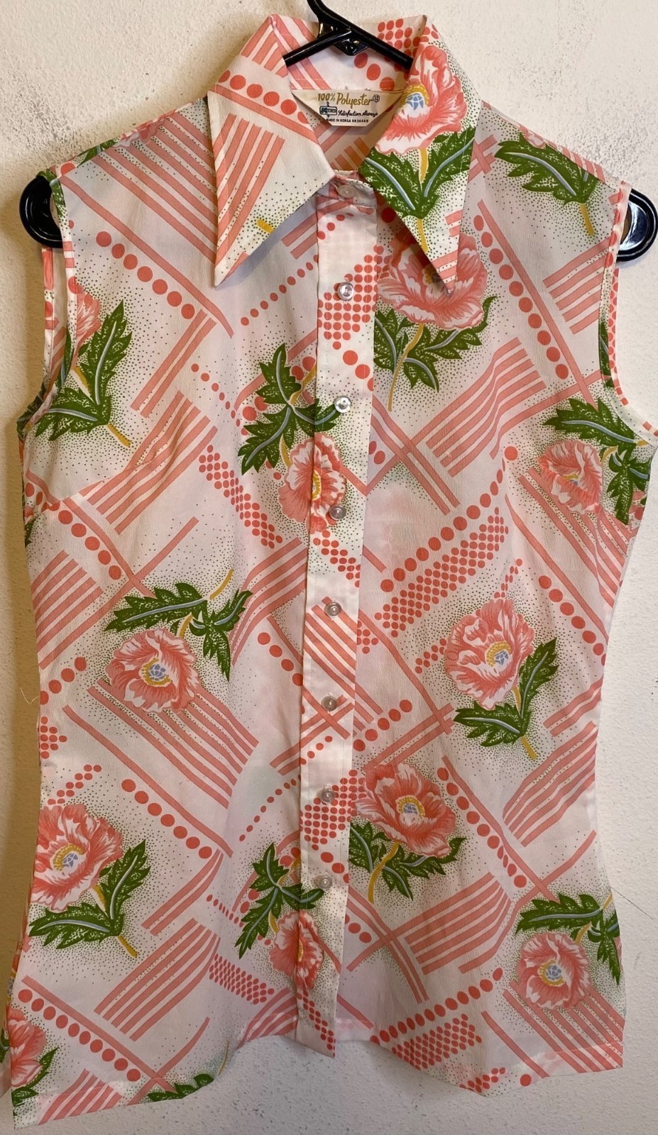 Vintage KMART Polyester Floral Pink Button Sleeveless Big Collar Top Blouse