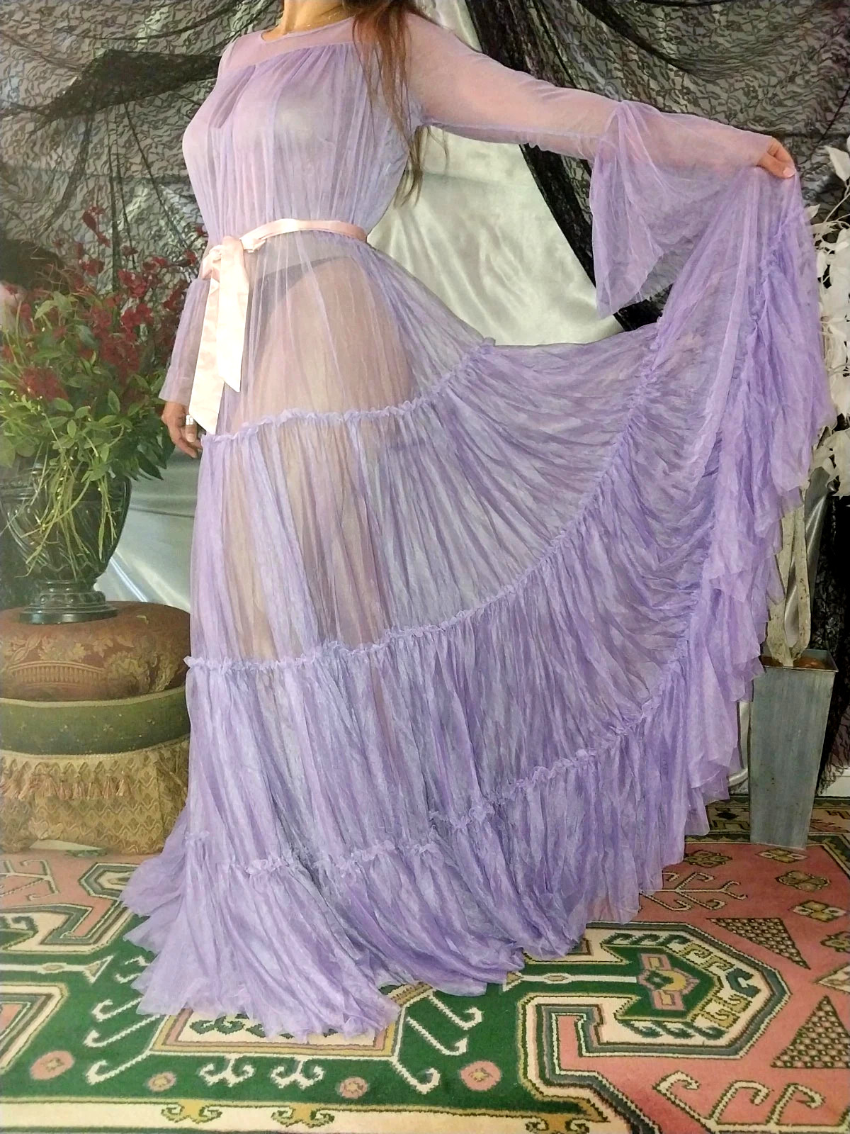 VTG SILKY PURPLE SHEER LAYERS BELL SWEEP NEGLIGEE NIGHTGOWN SISSY 48 OSFM