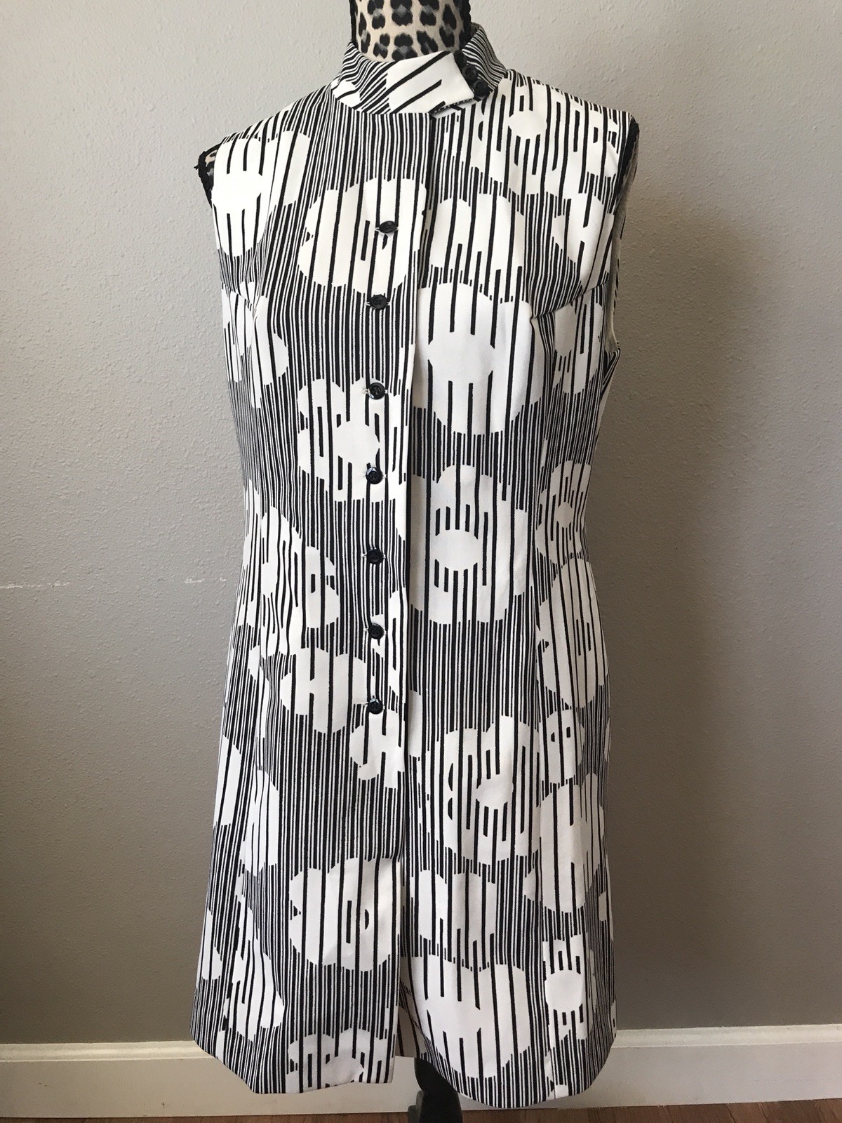 Vintage Lucie Linden floral print button front dress size 42