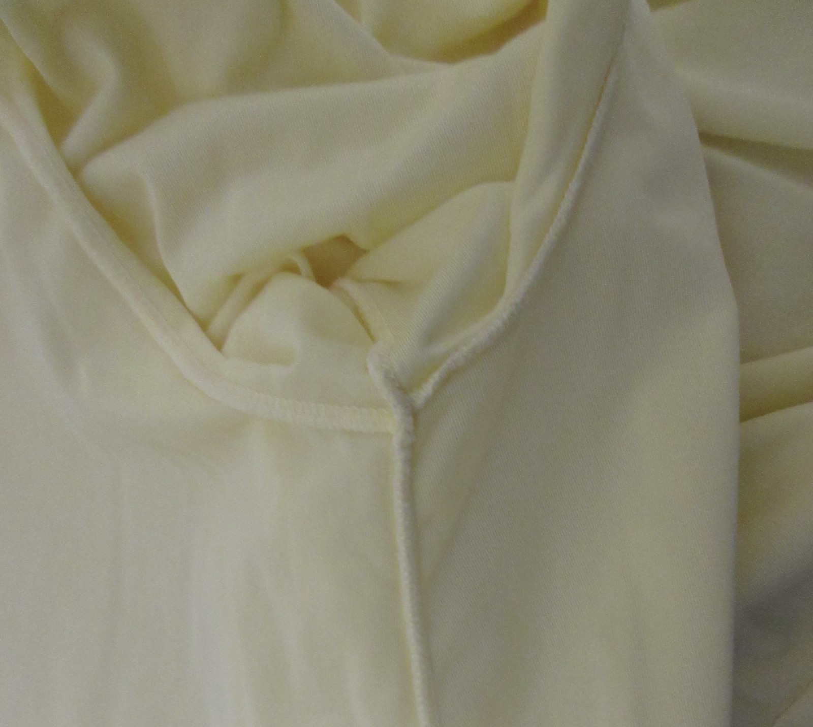1960’s BED JACKET SCHRANK VANYLAIRE collection BRUSHED nylon WARM sz MEDIUM USA