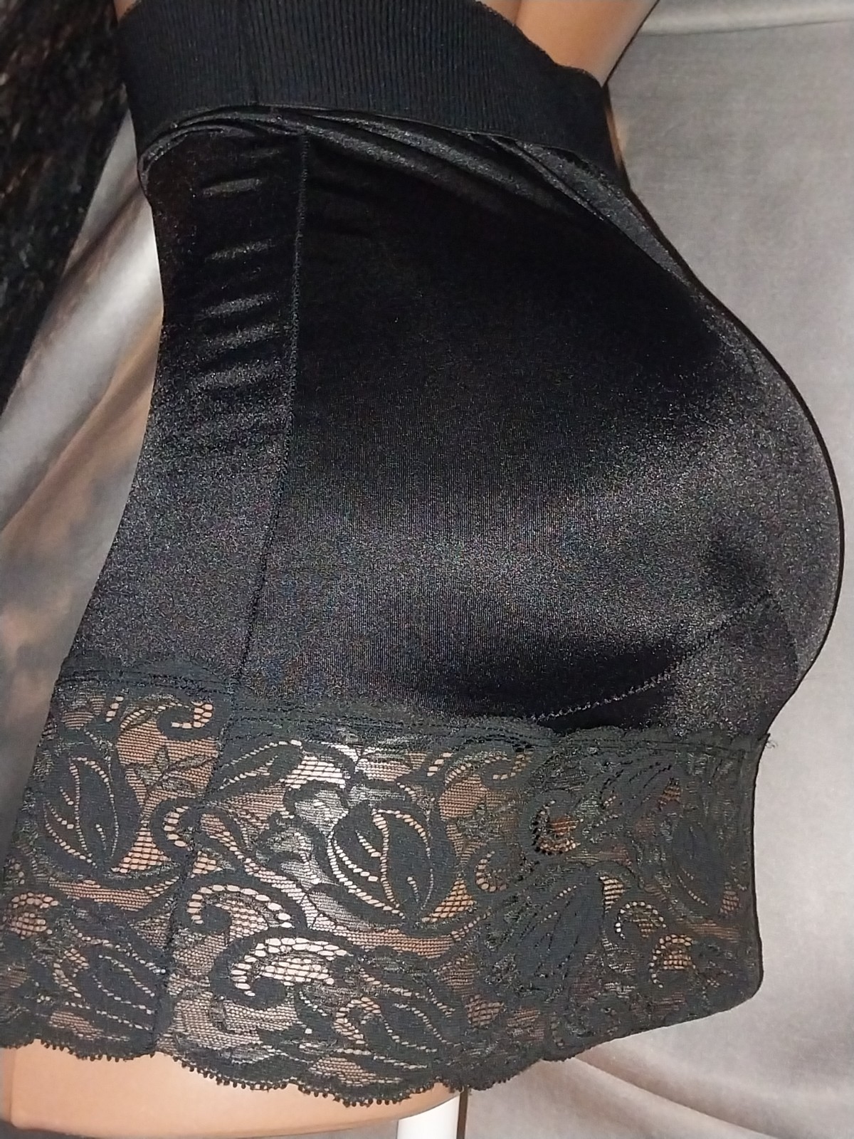 VTG SATIN Nylon VANITY FAIR PANTIES SKINS WIDE ROSE LACE SCROLL GIRDLE SLIP NIP