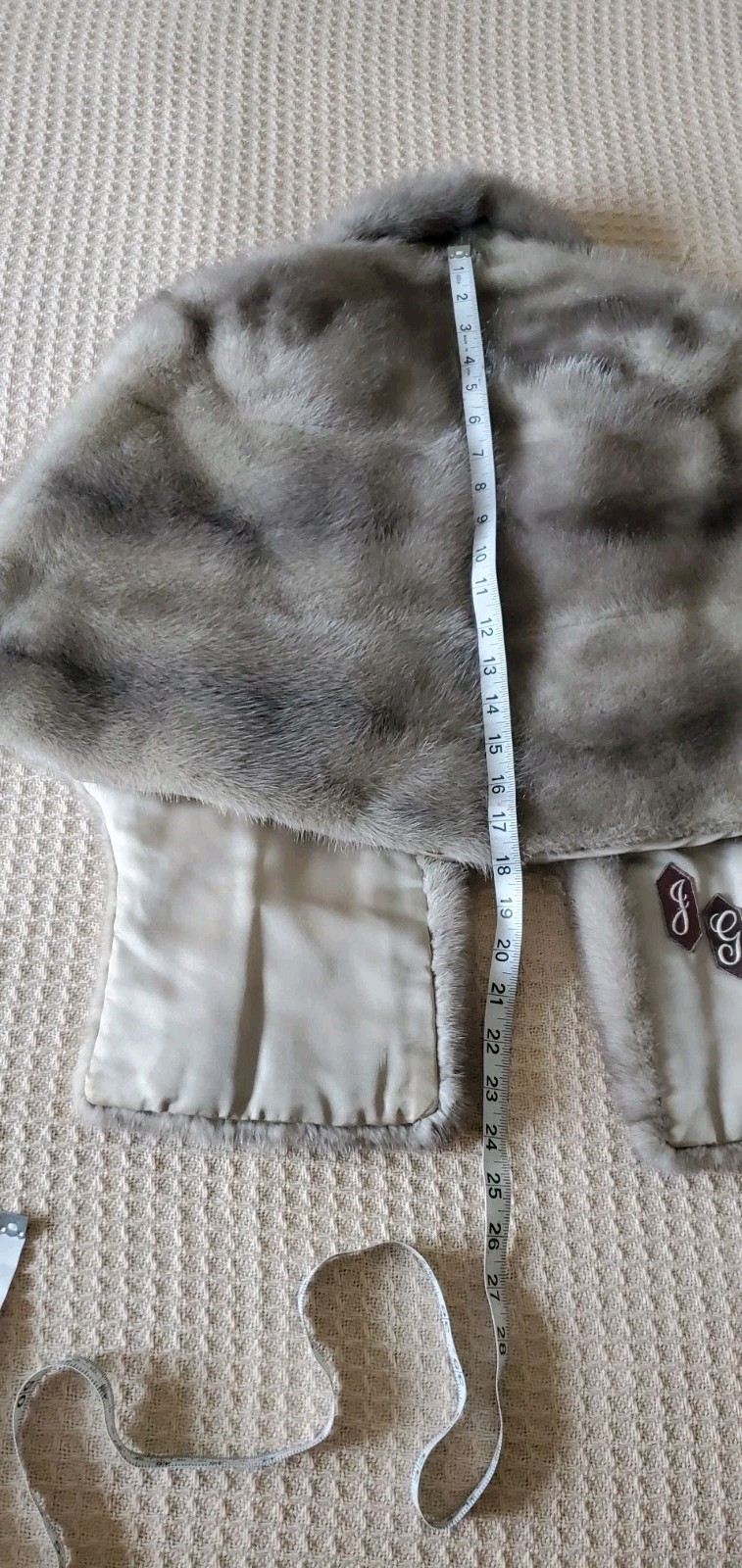 Vtg Mink Stole Gray/Beige Satin Lining Shoulder Straps One Size