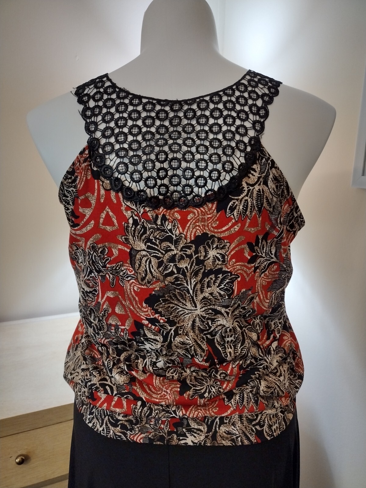 Vintage 80’s Judith XL Black Red Lace Back Shoulders Blouson Top