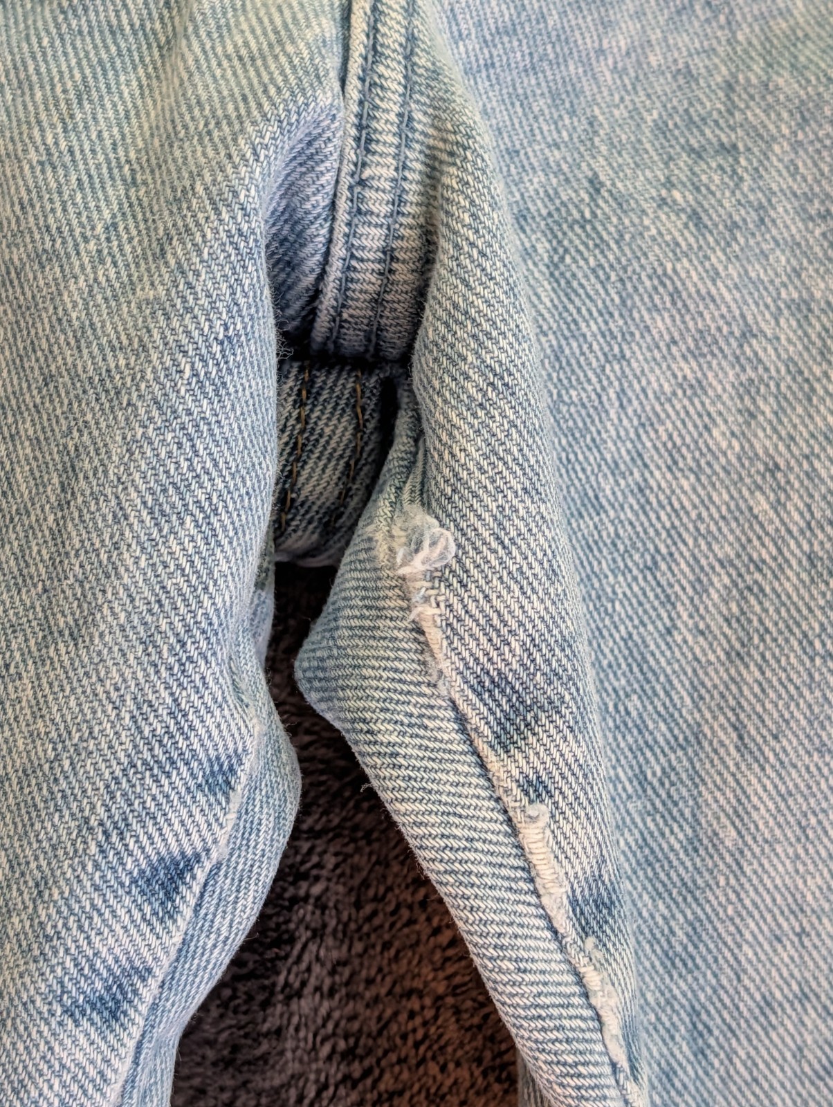 Vintage 90s Era Wrangler Light Wash Jeans: No Back Pockets!