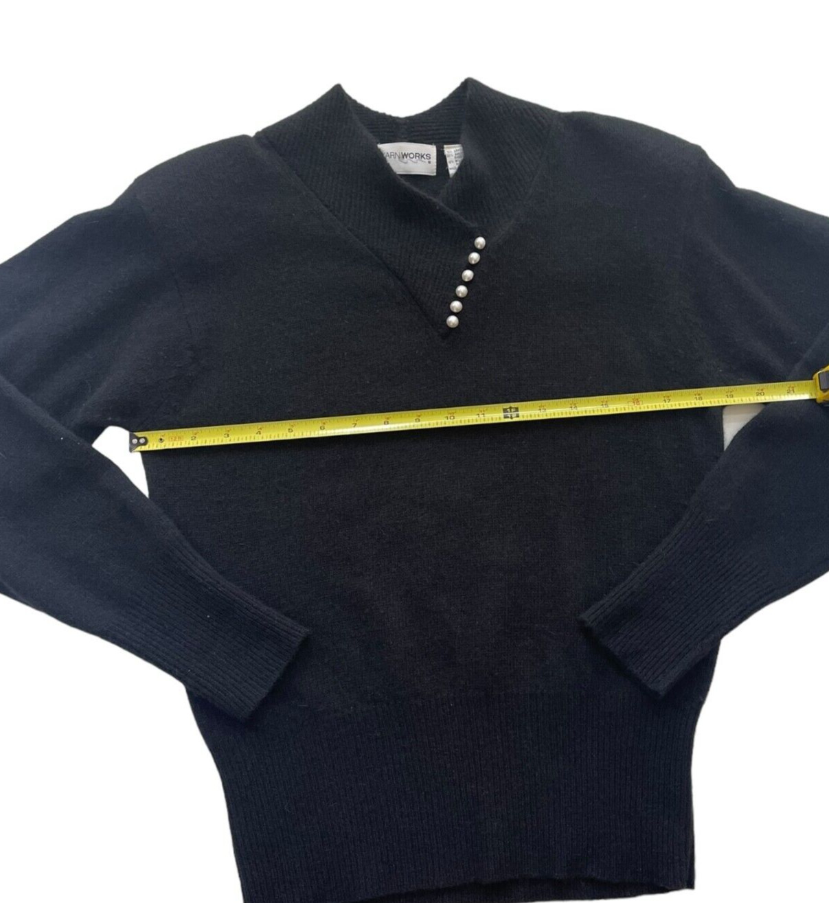 YarnWorks Vintage Sweater Size M Black Chico Lamb/Angora Bohemian Soft Classic