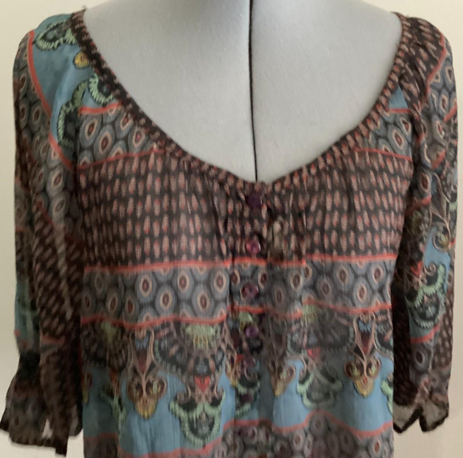 VTG Passport Pier 1 black teal pattern scoop v neck button sheer BOHO 3/4 sleeve