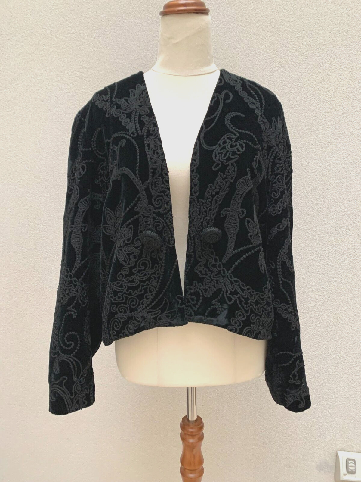 DIANE FREIS Vintage 80s Black Embroidered Velvet Jacket, Fits UK/AU 14, US 10