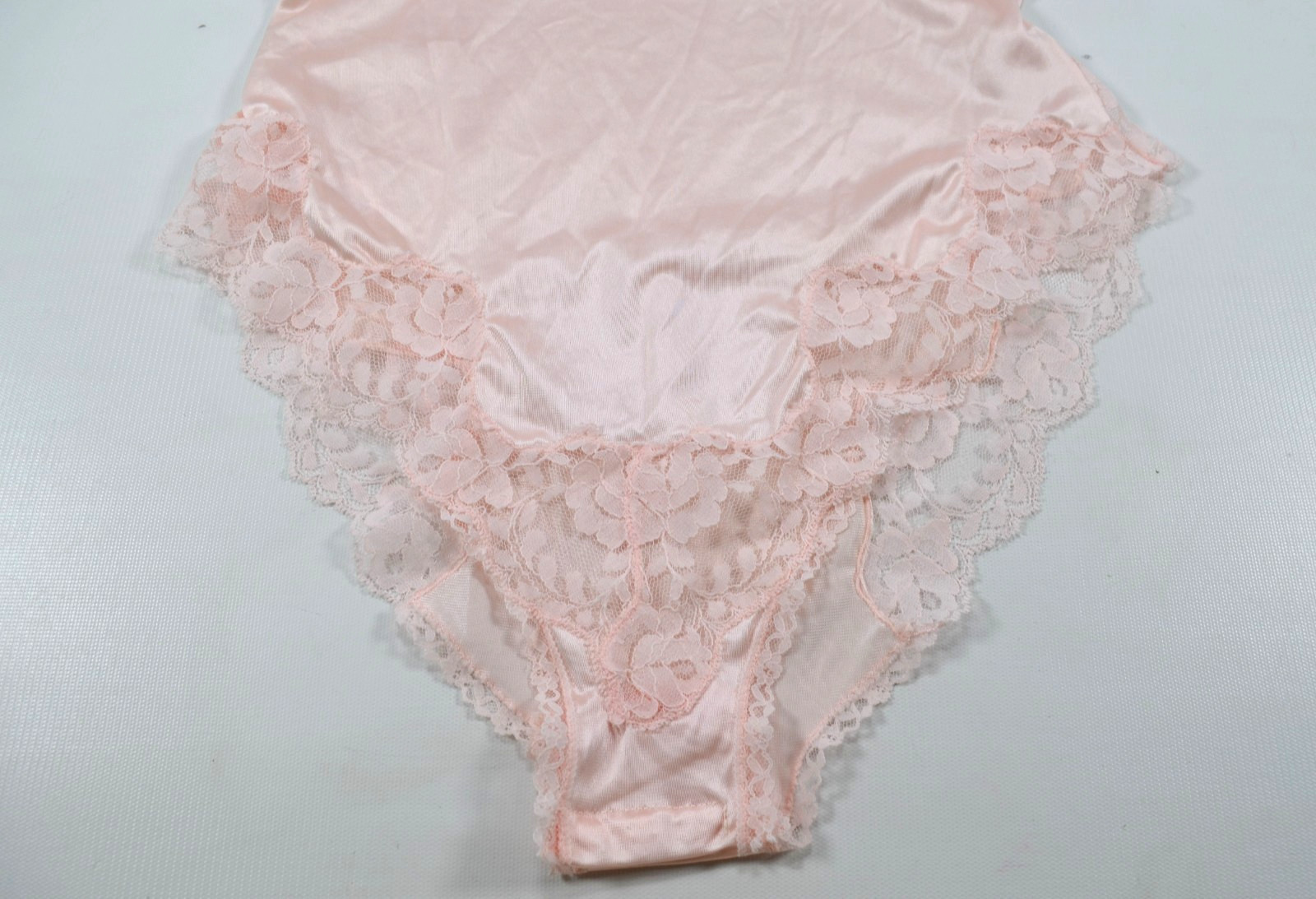 Vintage Teddy Pink Lace Ruffle Sheer Antron III Nylon One Piece Lingerie Size M