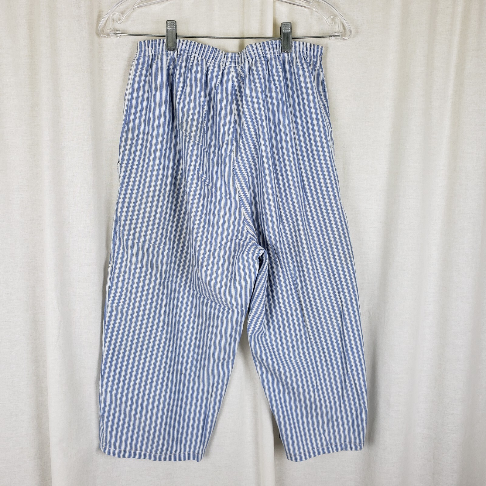Vintage Andrew McMullan Seersucker Striped Pull On Capri Slacks Pants Womens 12P